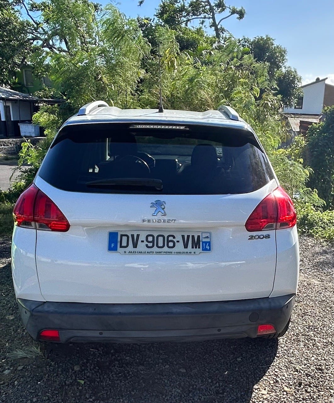 Peugeot 2008 avec Siège bébé