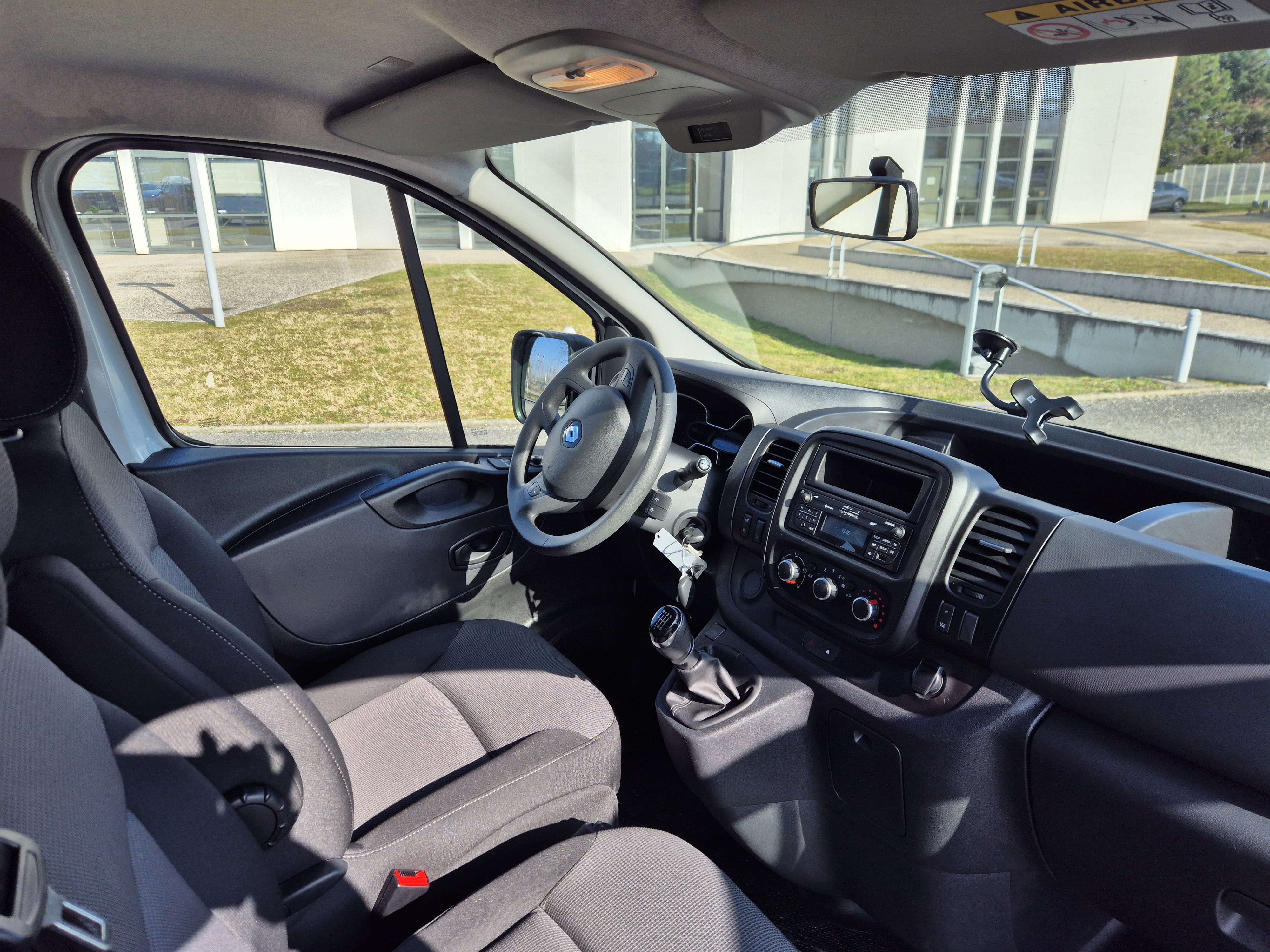 Renault Trafic Passenger avec Pneus neige
