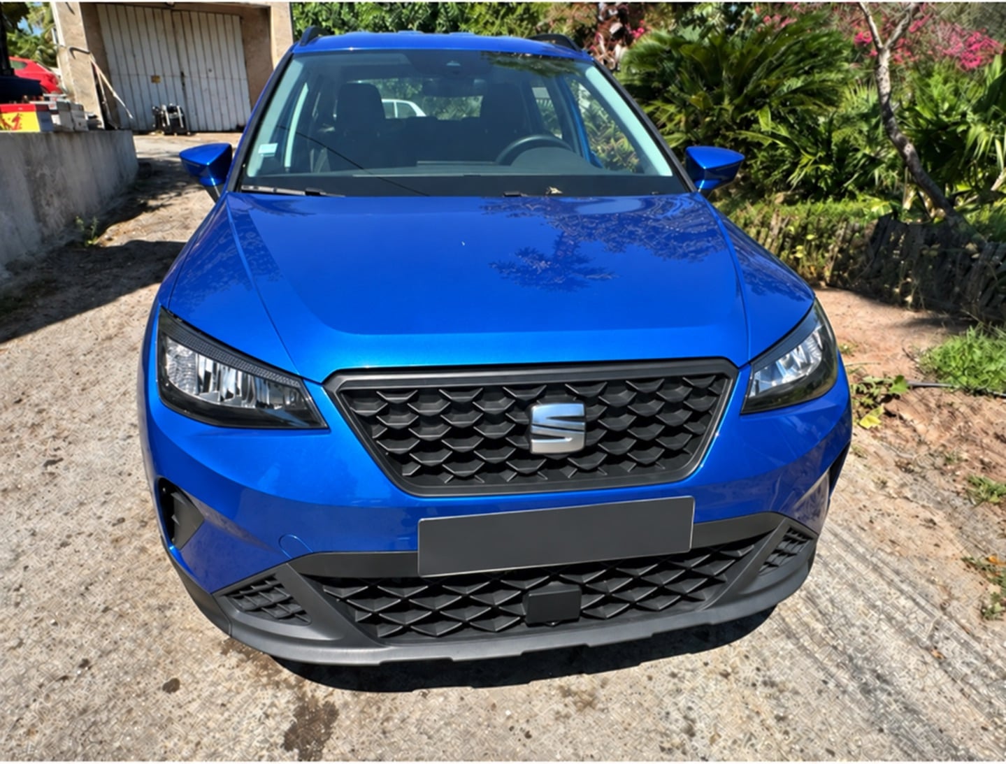 Seat Arona, 2023, Essence 95