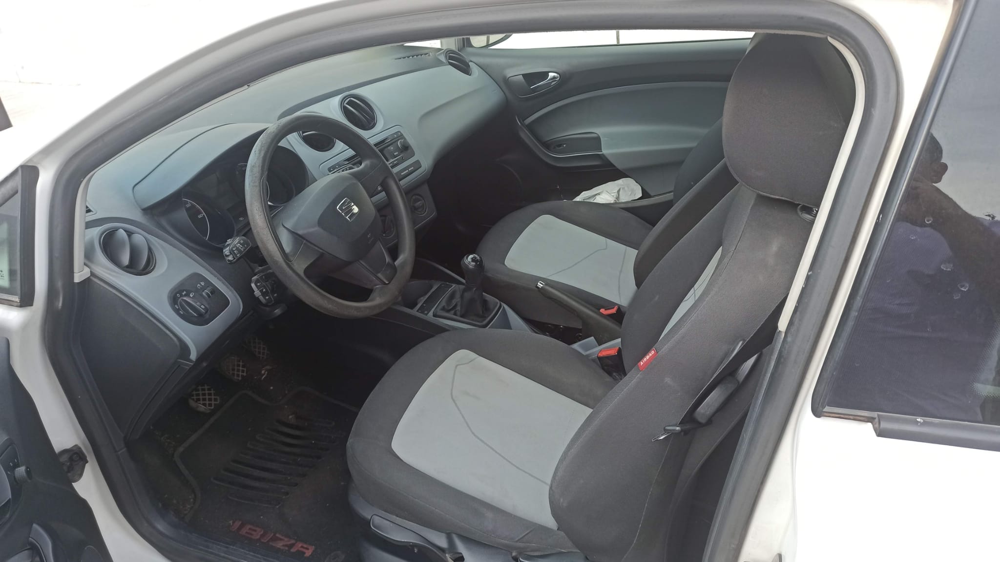 Seat Ibiza con Control de velocidad