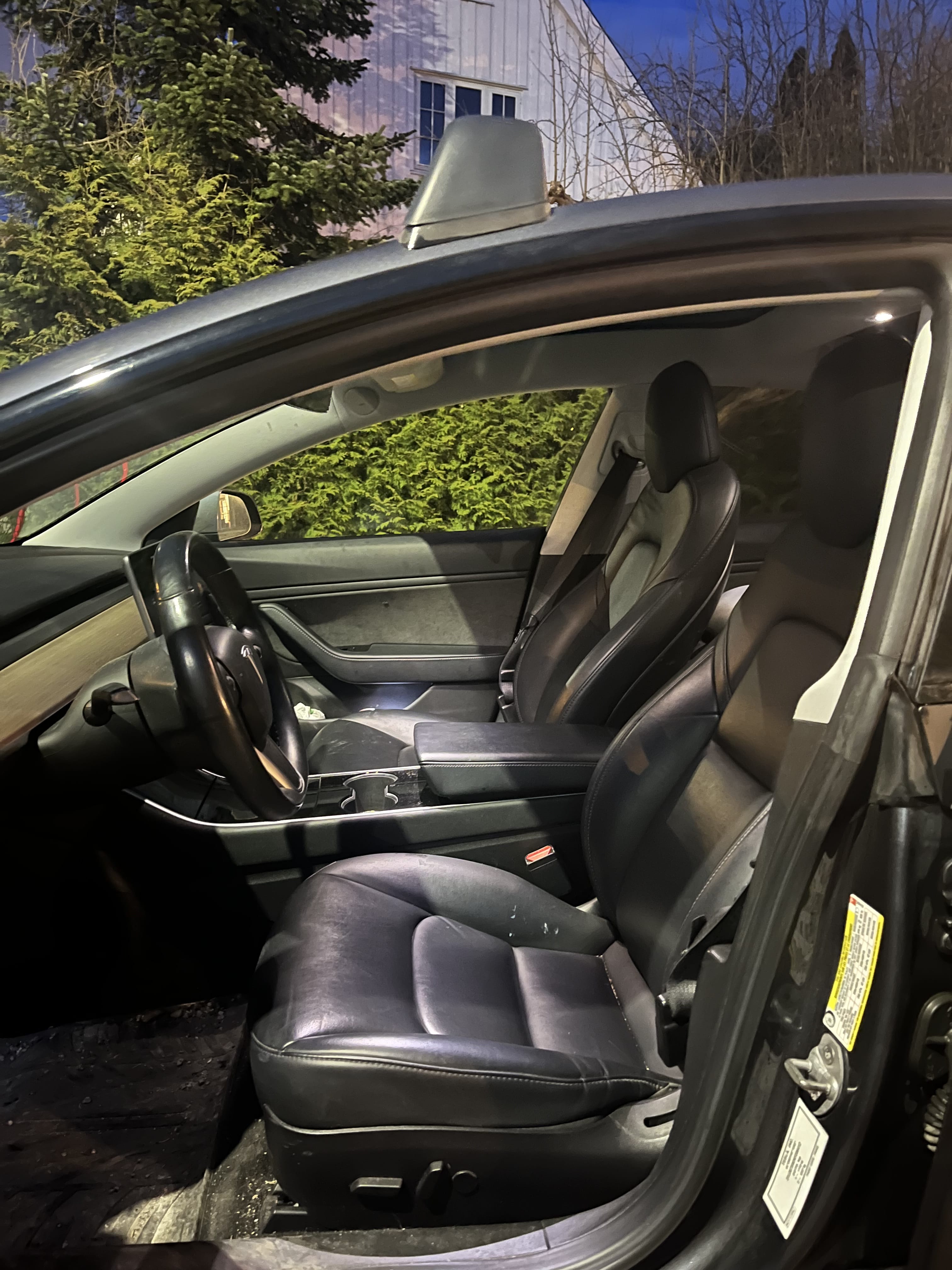 Tesla Model 3 Long Range med Babysete