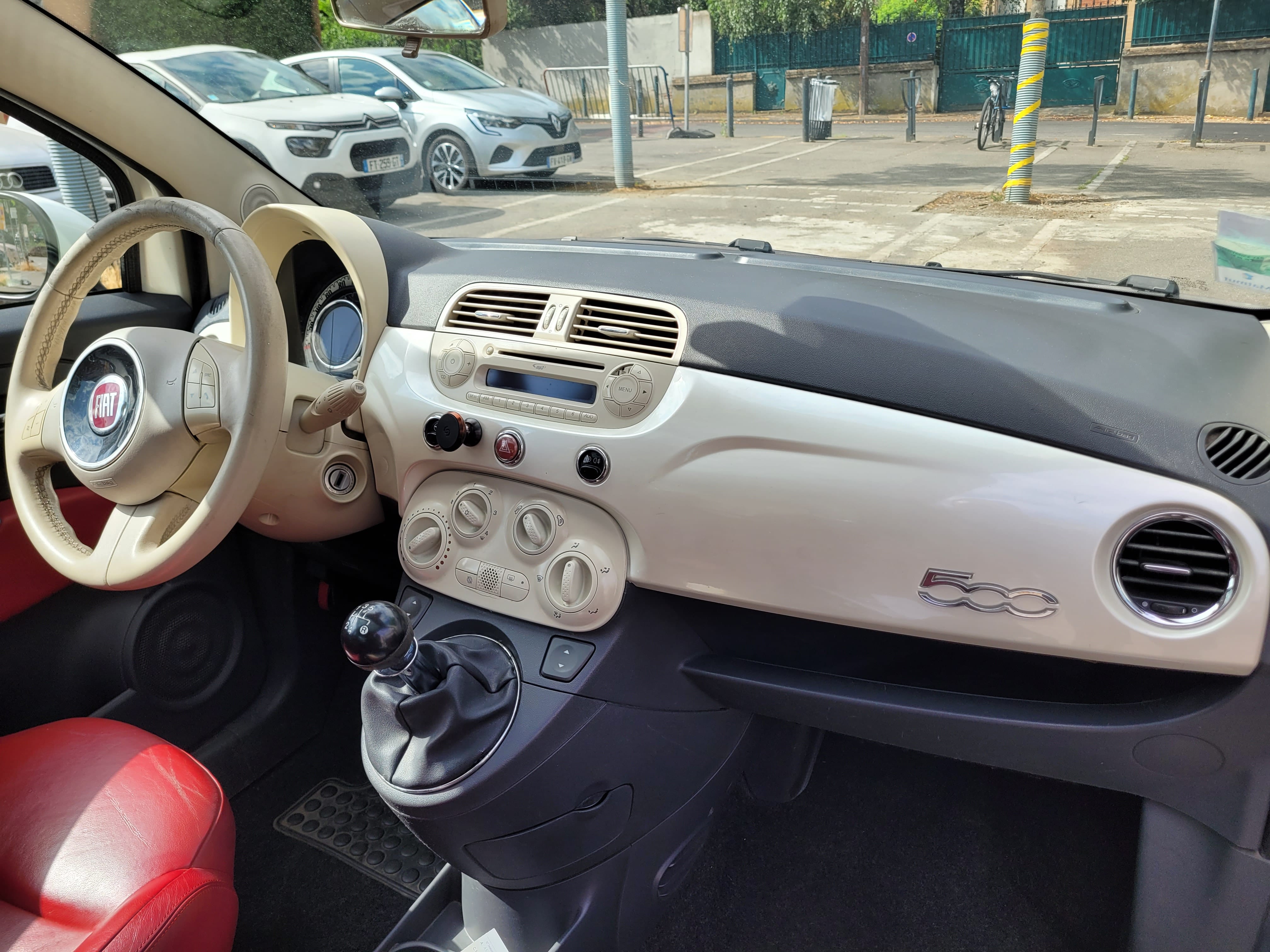 Fiat 500 avec Entrée audio / iPod