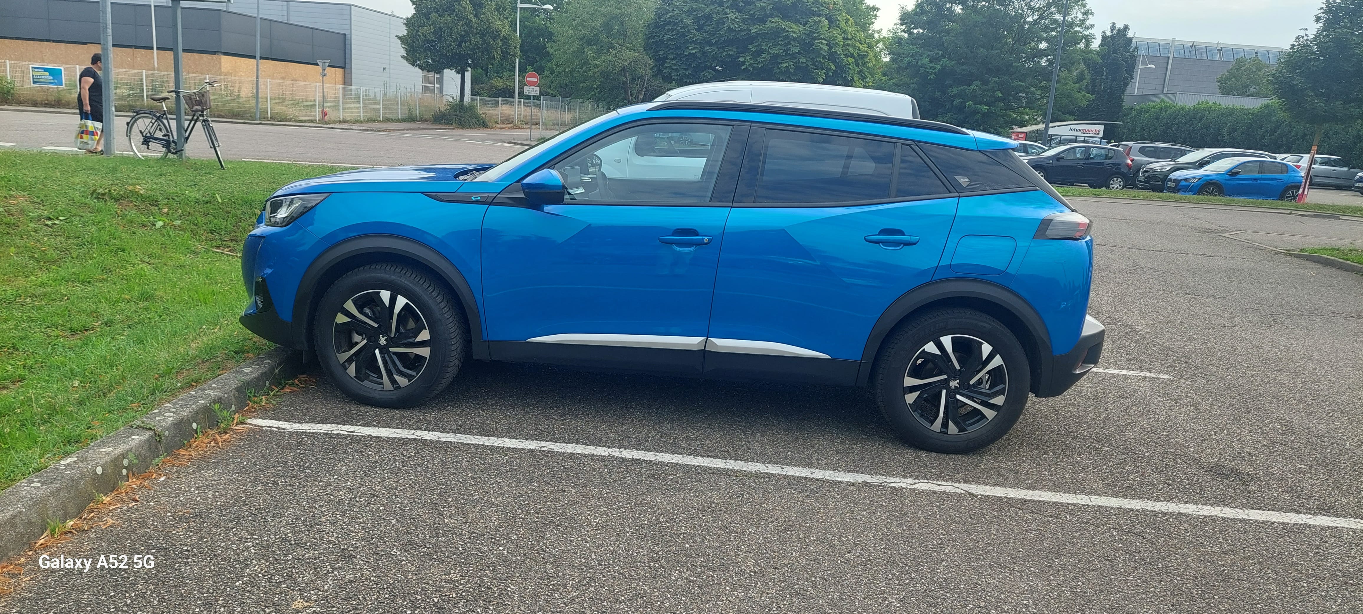 Peugeot 2008 50Kw avec Climatisation