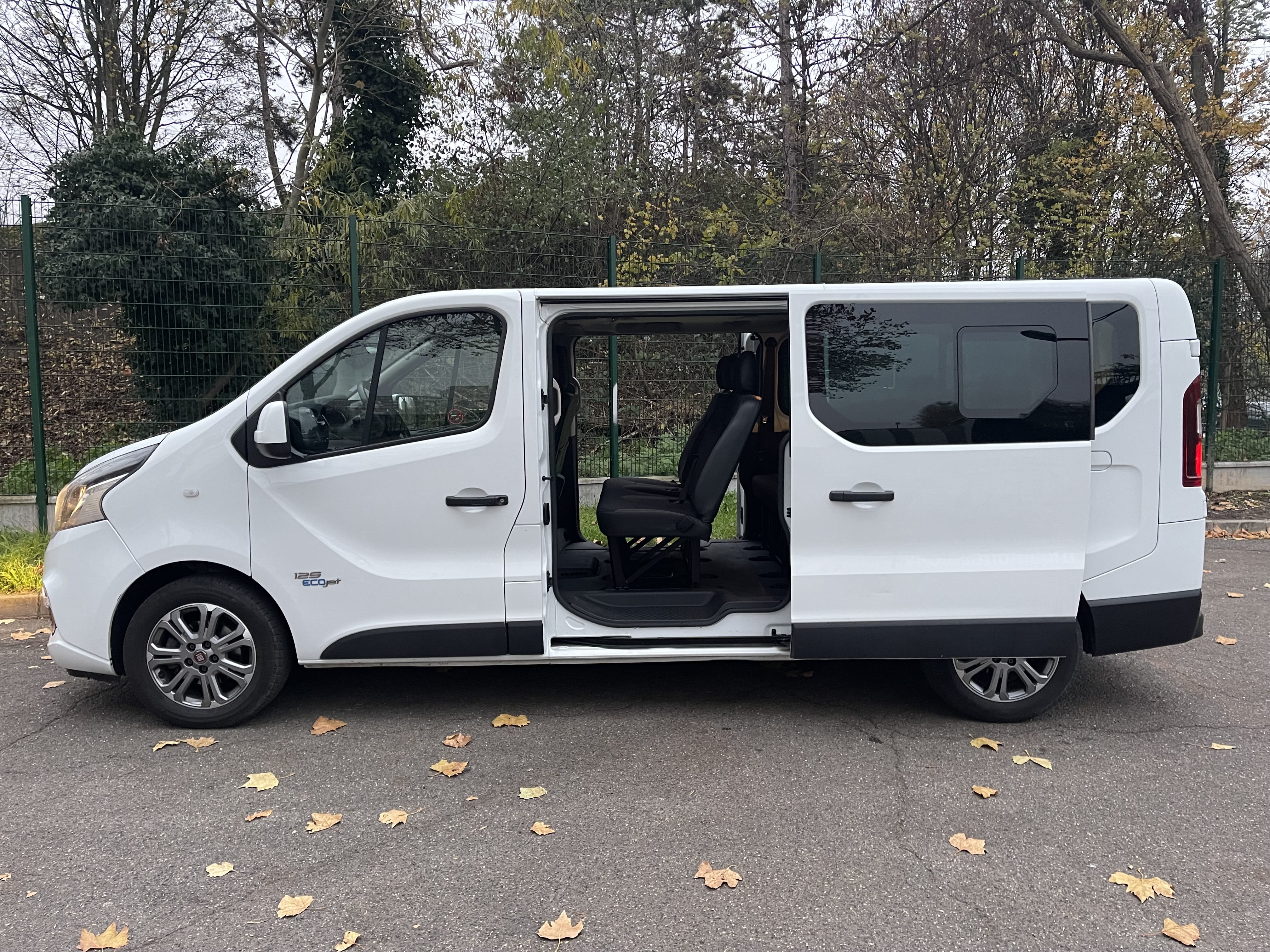 Fiat Talento Combi TRAFIC 1.6 multijet 125 ch Minibus 9 Pl avec GPS