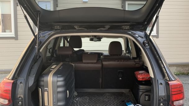 Mitsubishi Outlander PHEV med Aircondition