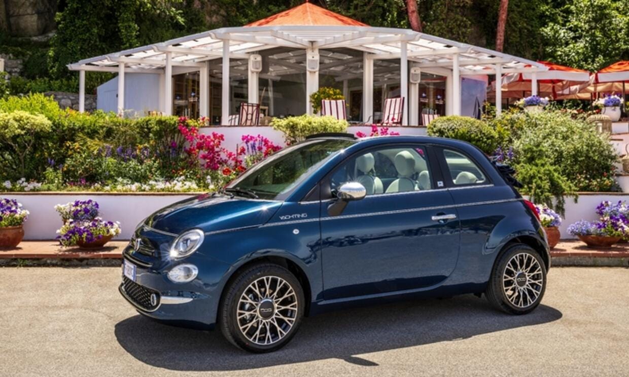 Fiat 500 Hybride avec Entrée audio / iPod