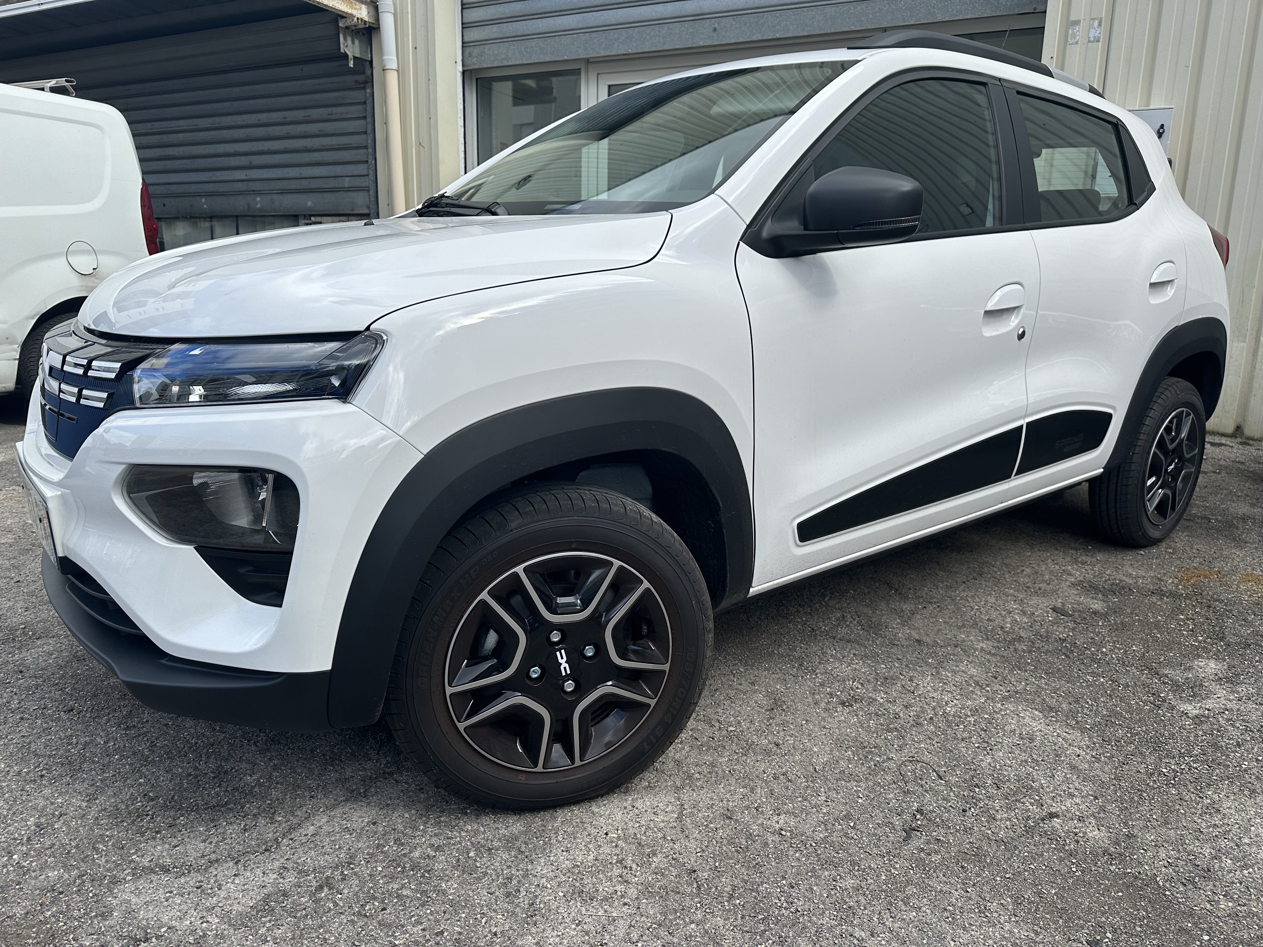 Dacia Spring, 2024, Électrique, automatique