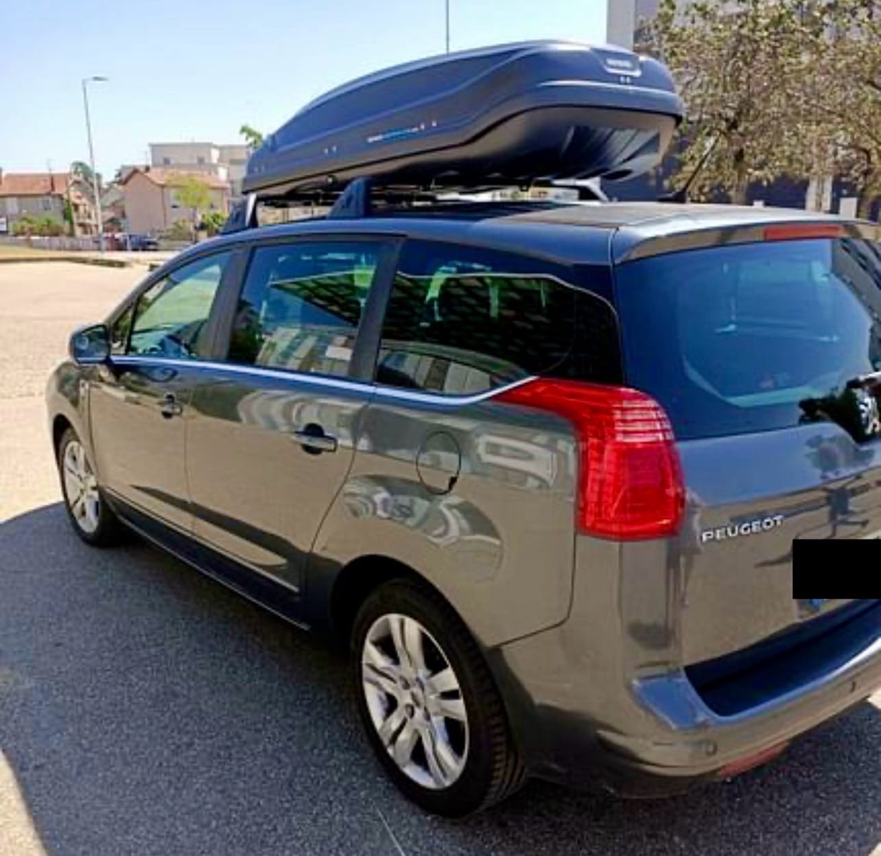 Peugeot 5008 7 places GRIS HDI performant économique CLIM AUTO GPS TOIT PANO, 2011, Diesel, 7 places