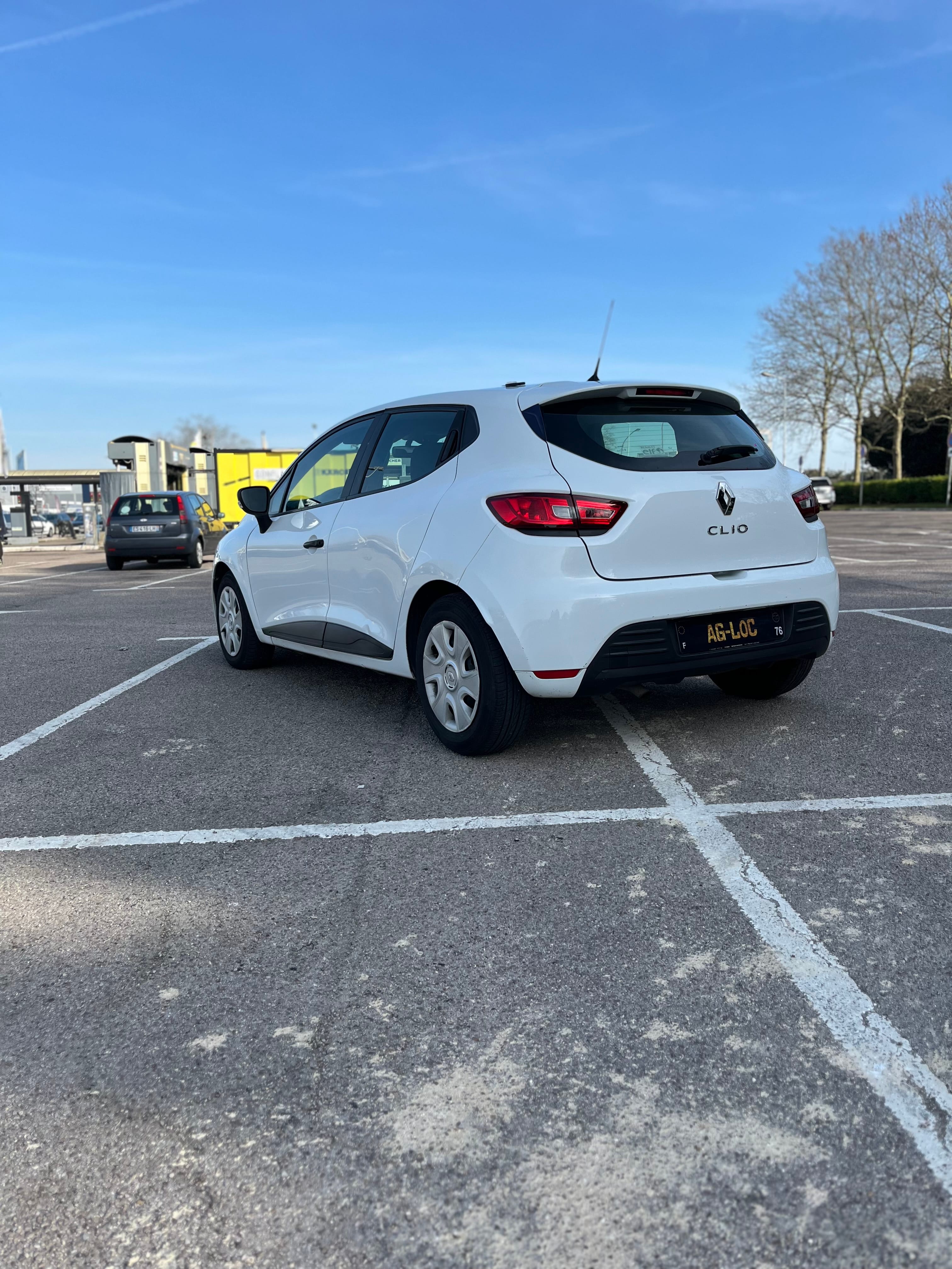 Renault Clio avec Climatisation