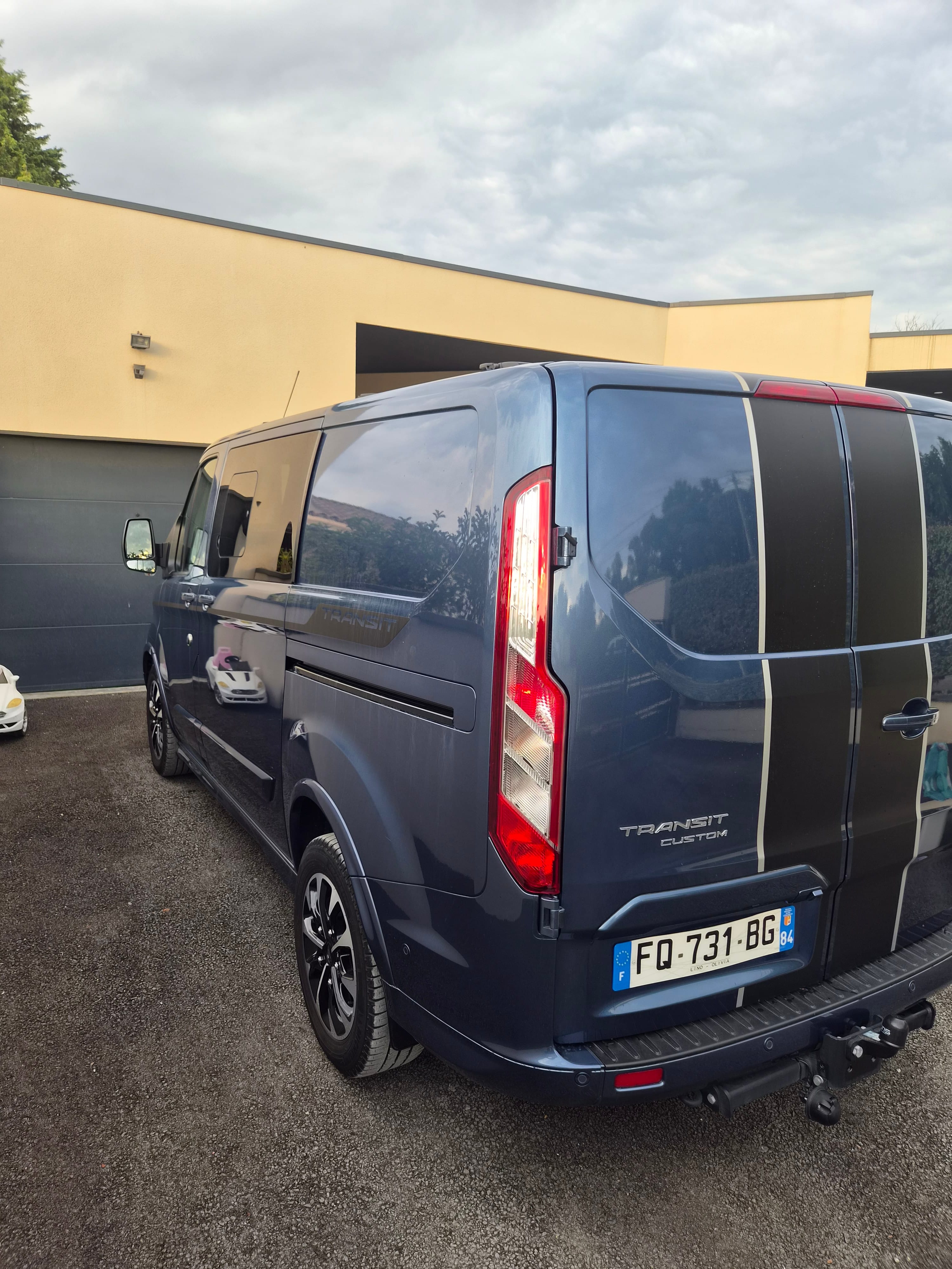 Ford Transit Custom Kombi 2.0l avec Climatisation