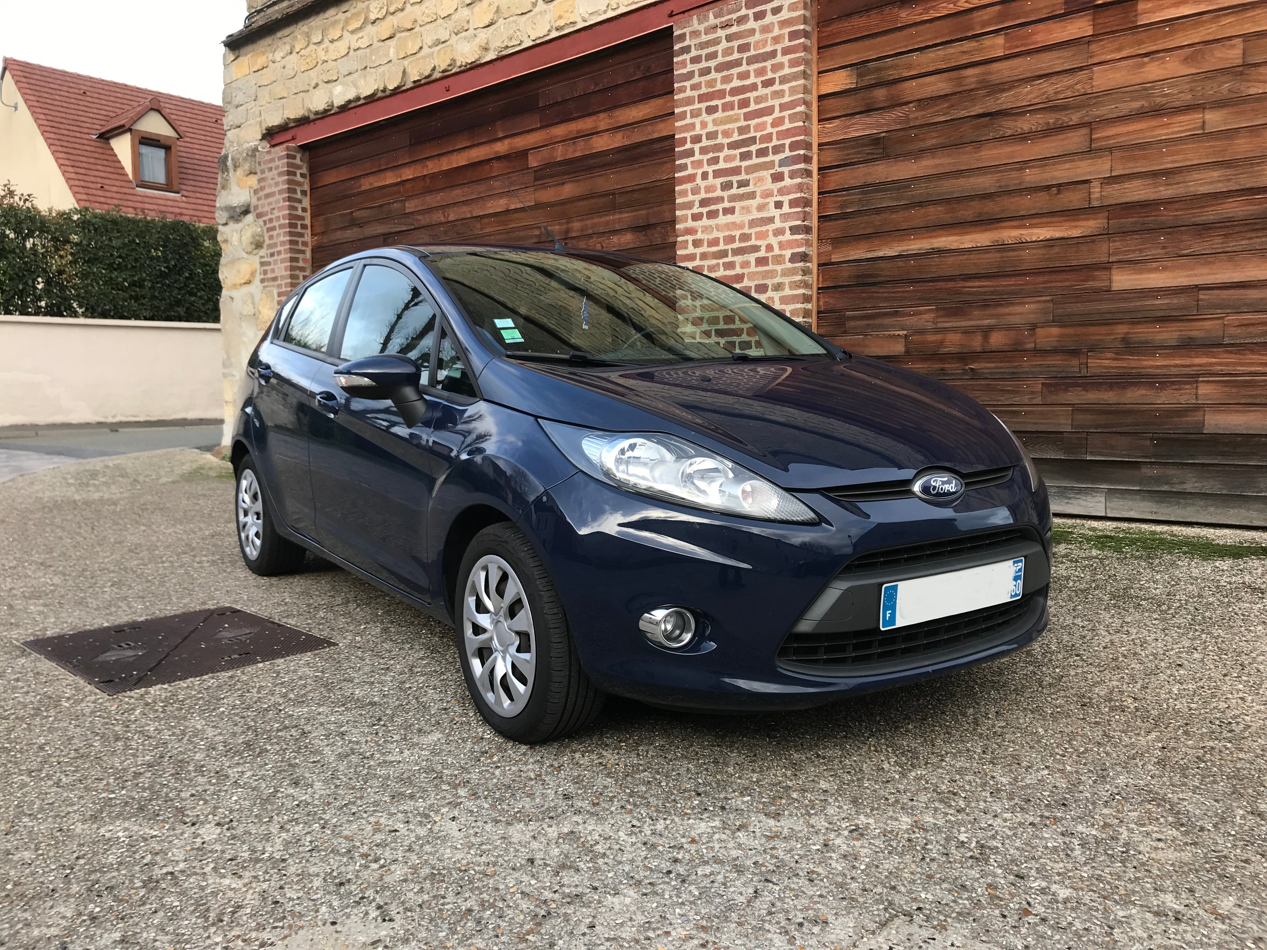 Ford Fiesta, 2012, Essence 98