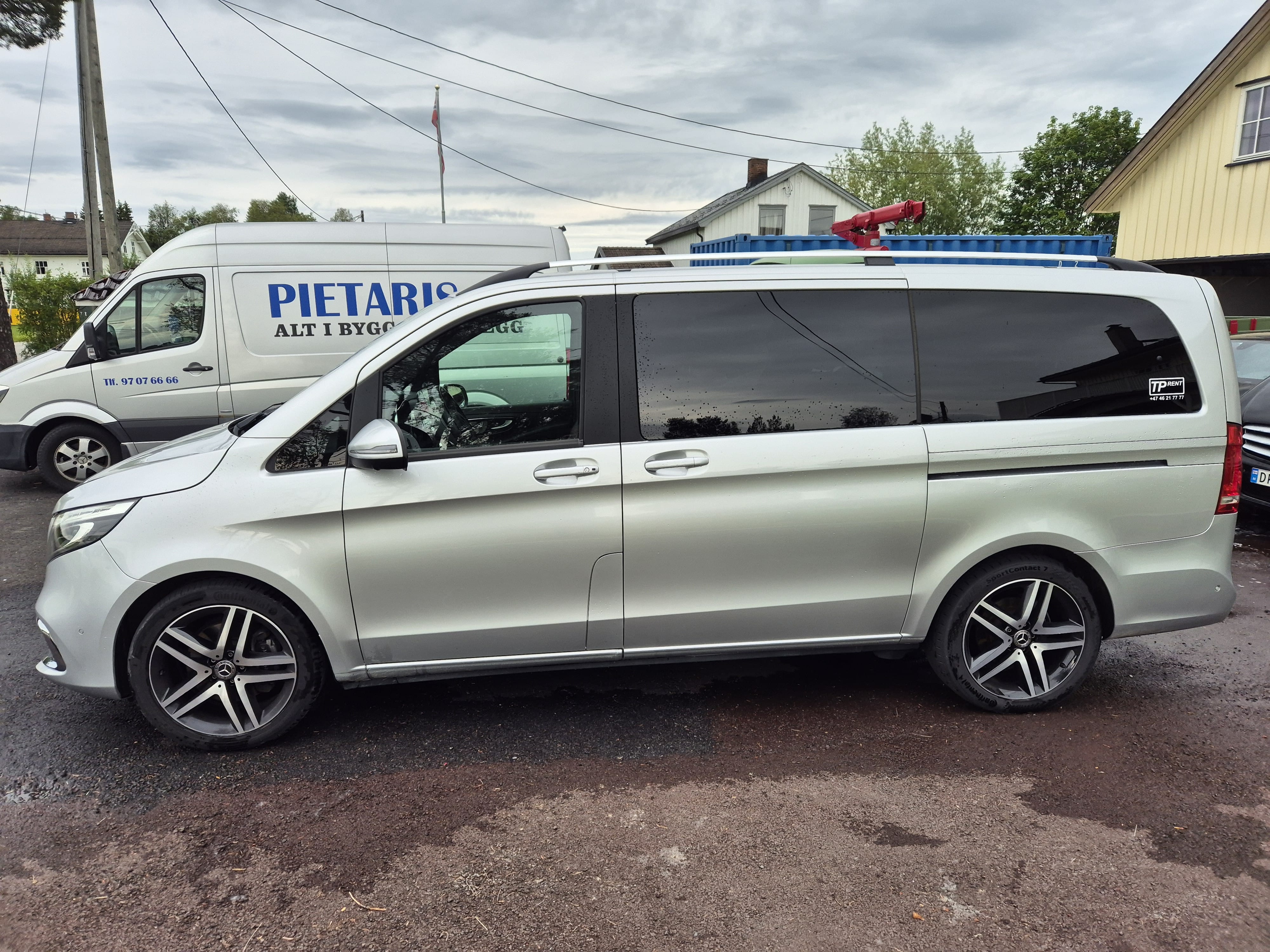 Mercedes-Benz V-Klasse 220d with Air conditioning