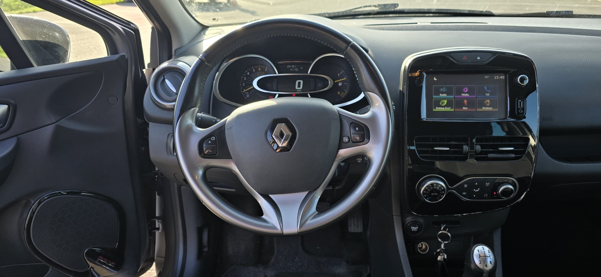 Renault Clio 4 Break 2016 0.9 TCe Limited avec Siège bébé
