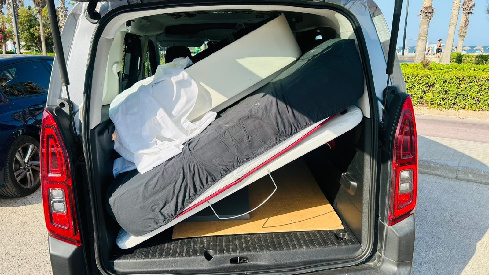 Citroen Berlingo with USB charging ports