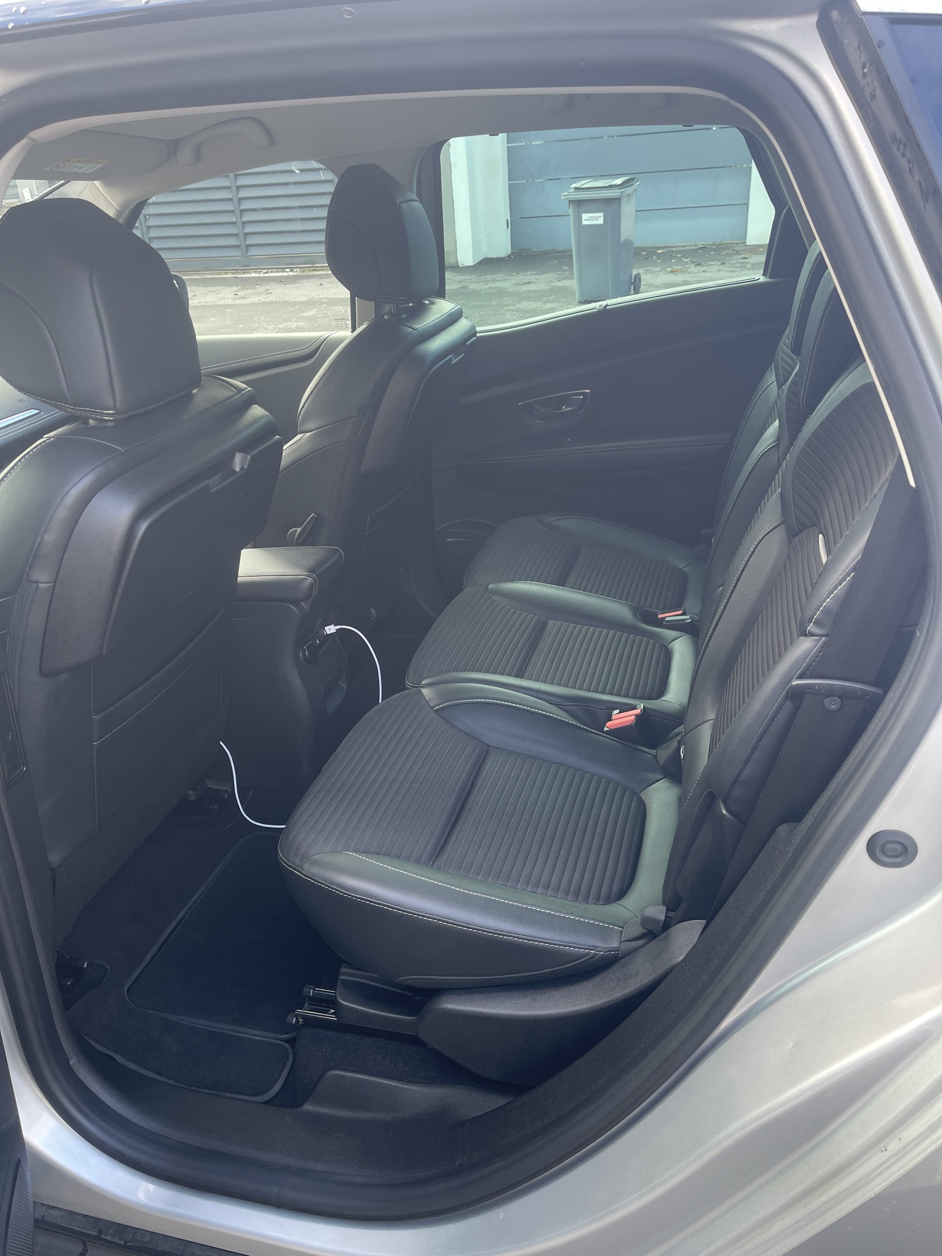 Renault Scenic 1.6 DCI Business EDC7 110cv avec Audio Bluetooth