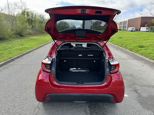 Toyota Yaris Hybride avec Apple CarPlay