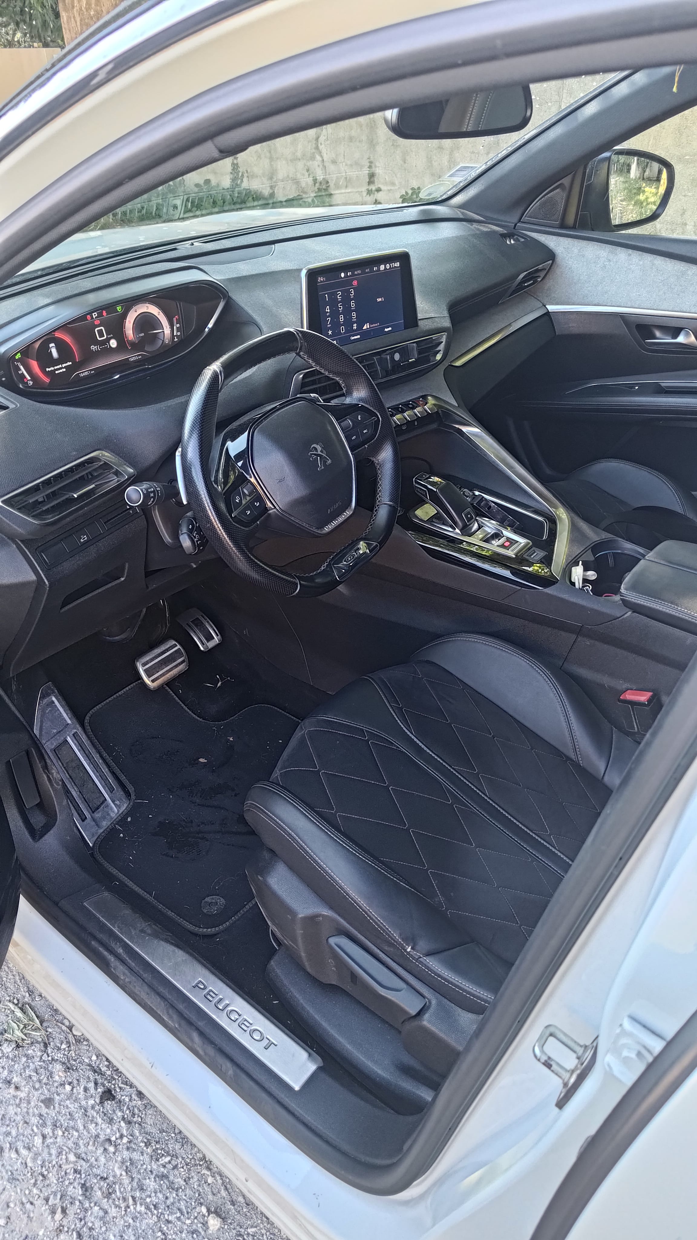 Peugeot 3008 GT 2.0 blueHDI avec GPS