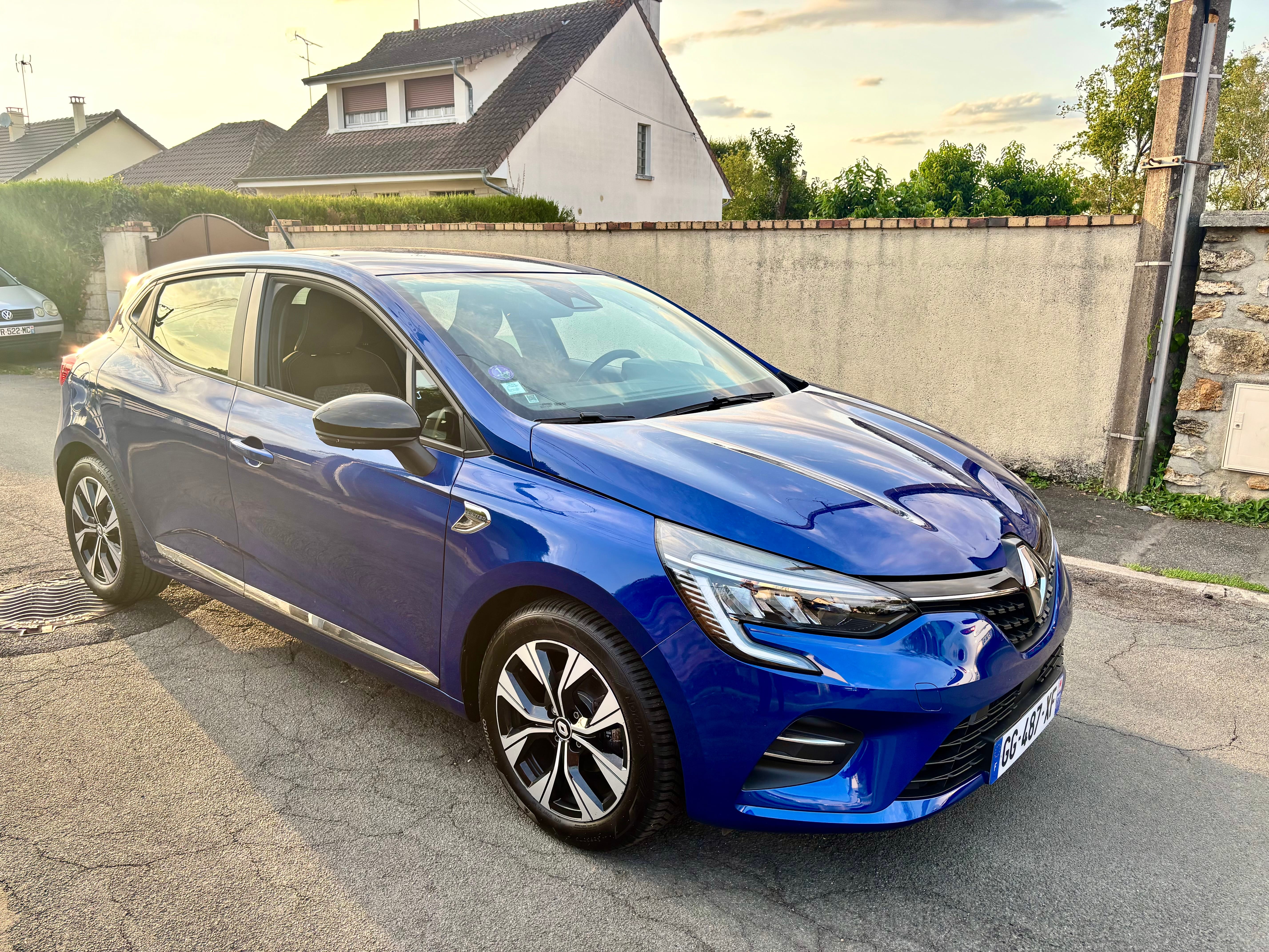 Renault Clio, 2022, Essence 95