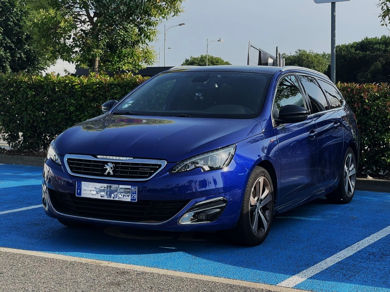 Peugeot 308 SW, 2017, Essence 95, automatique