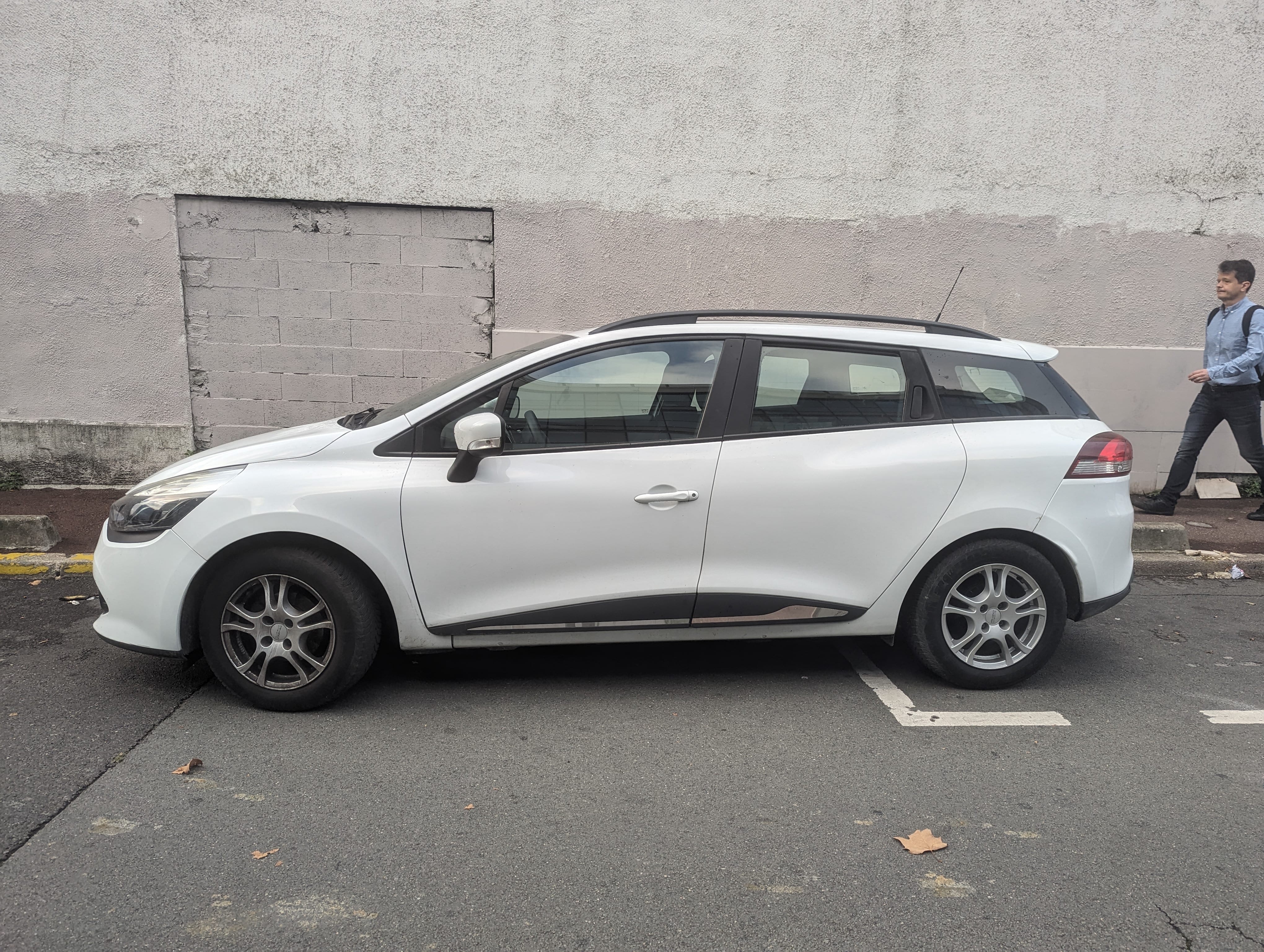 Renault Clio Estate avec Climatisation