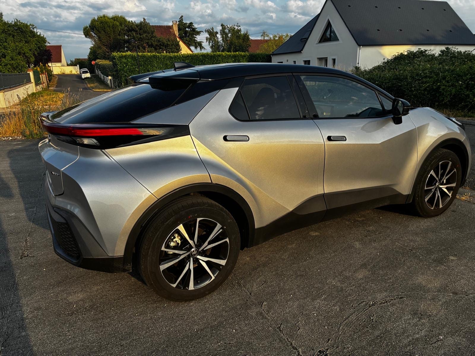 Toyota C-HR Hybrid