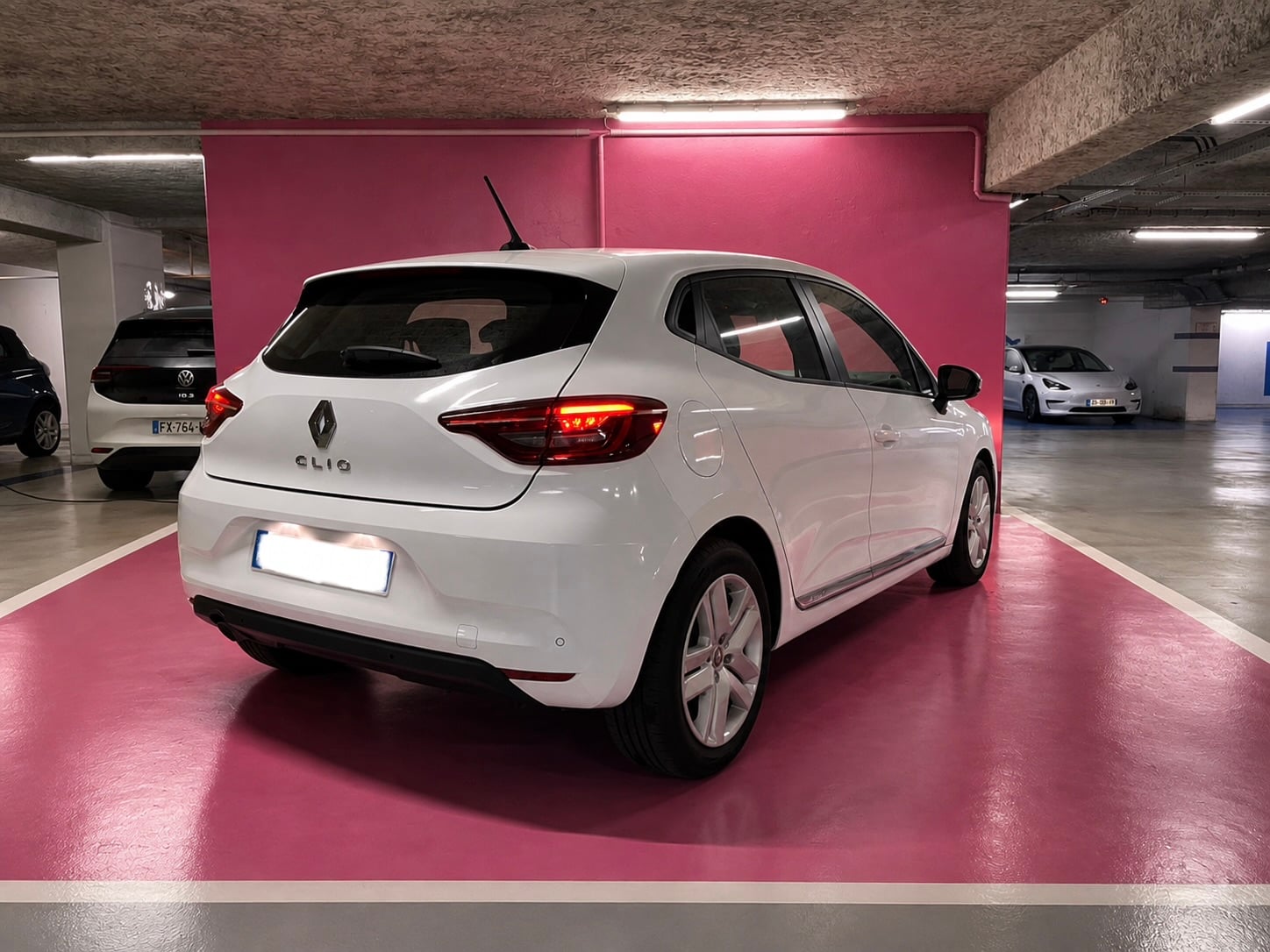 Renault Clio V • Parking Gare • Année avec GPS