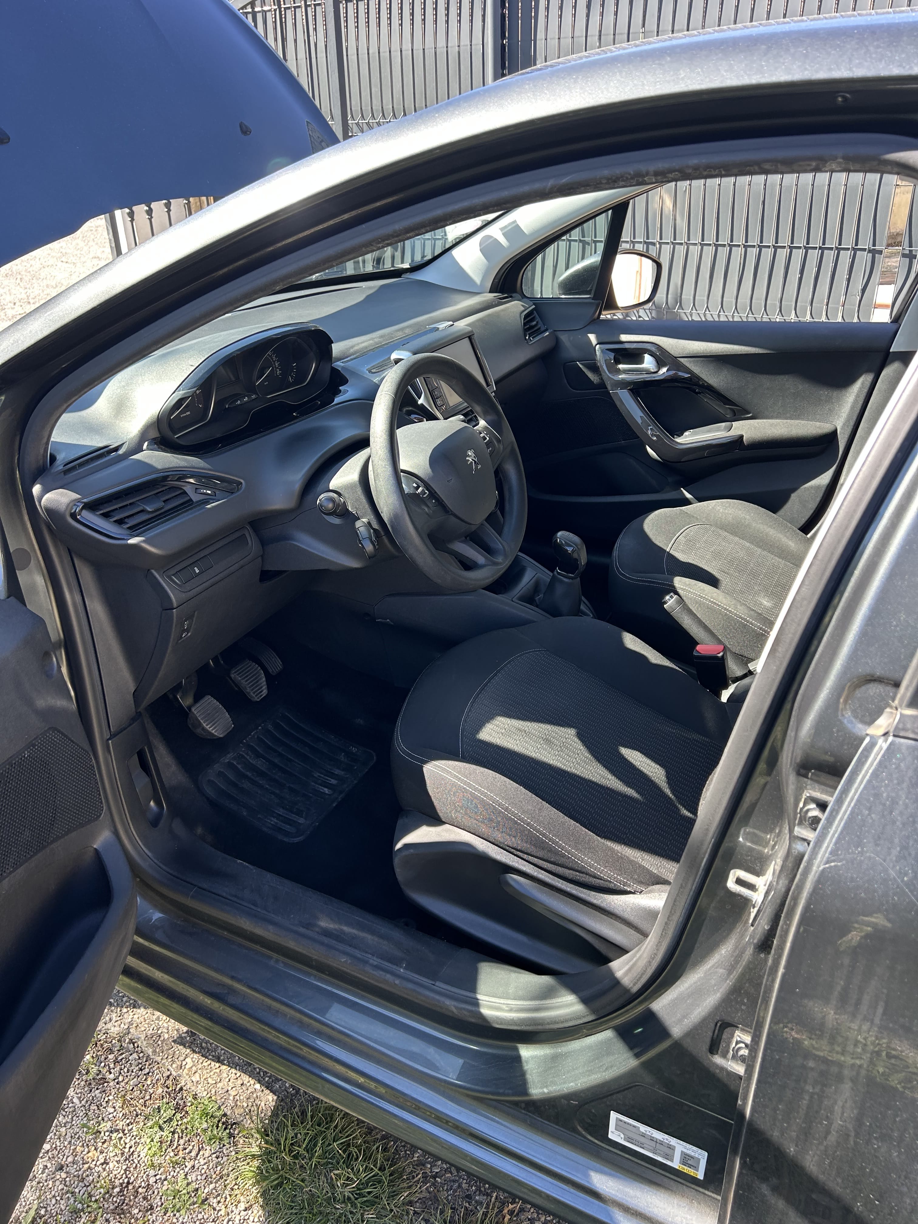 Peugeot 208 avec Régulateur de vitesse