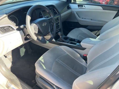 Hyundai Sonata SE