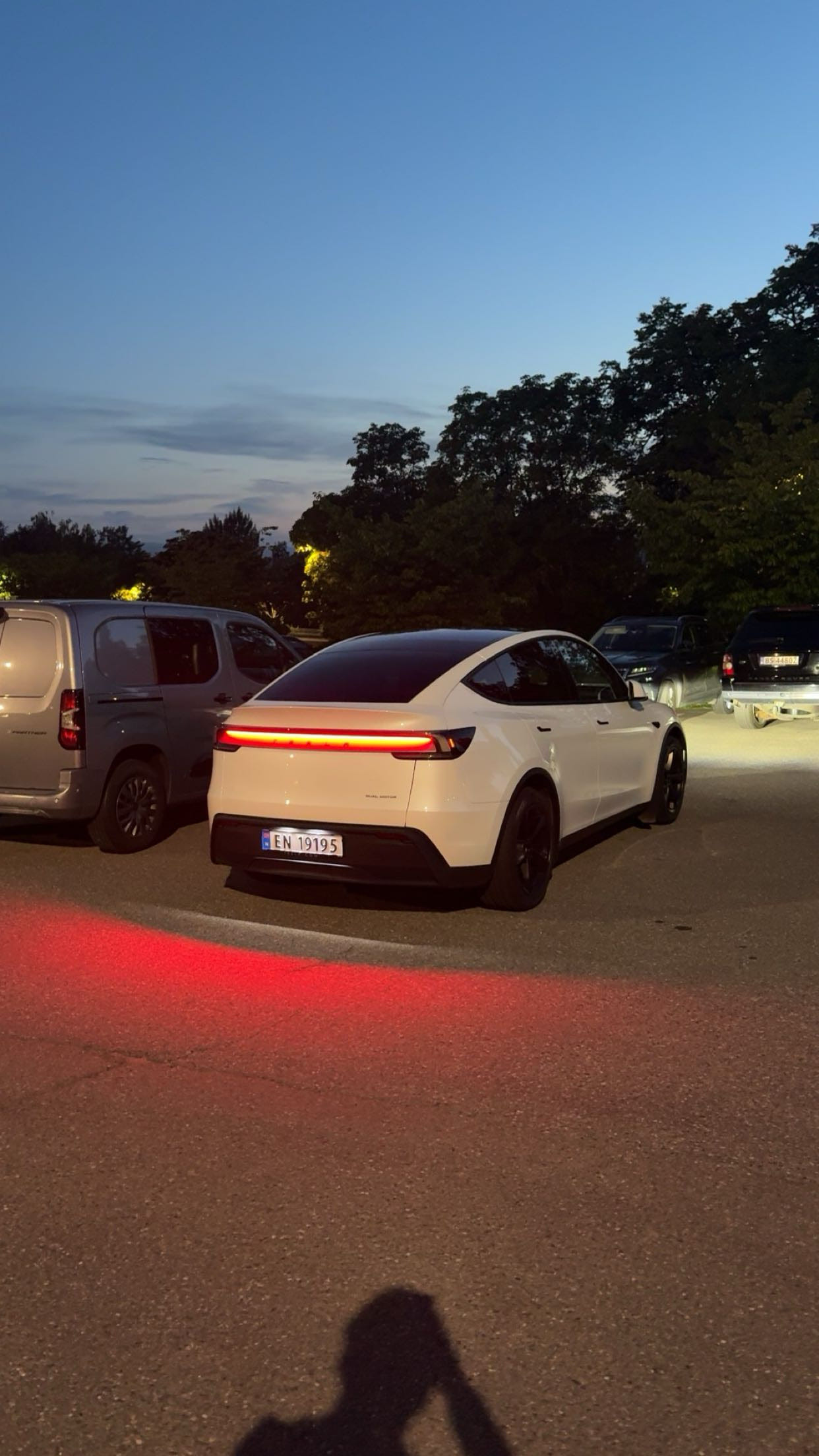 Tesla Model Y Long Range with GPS