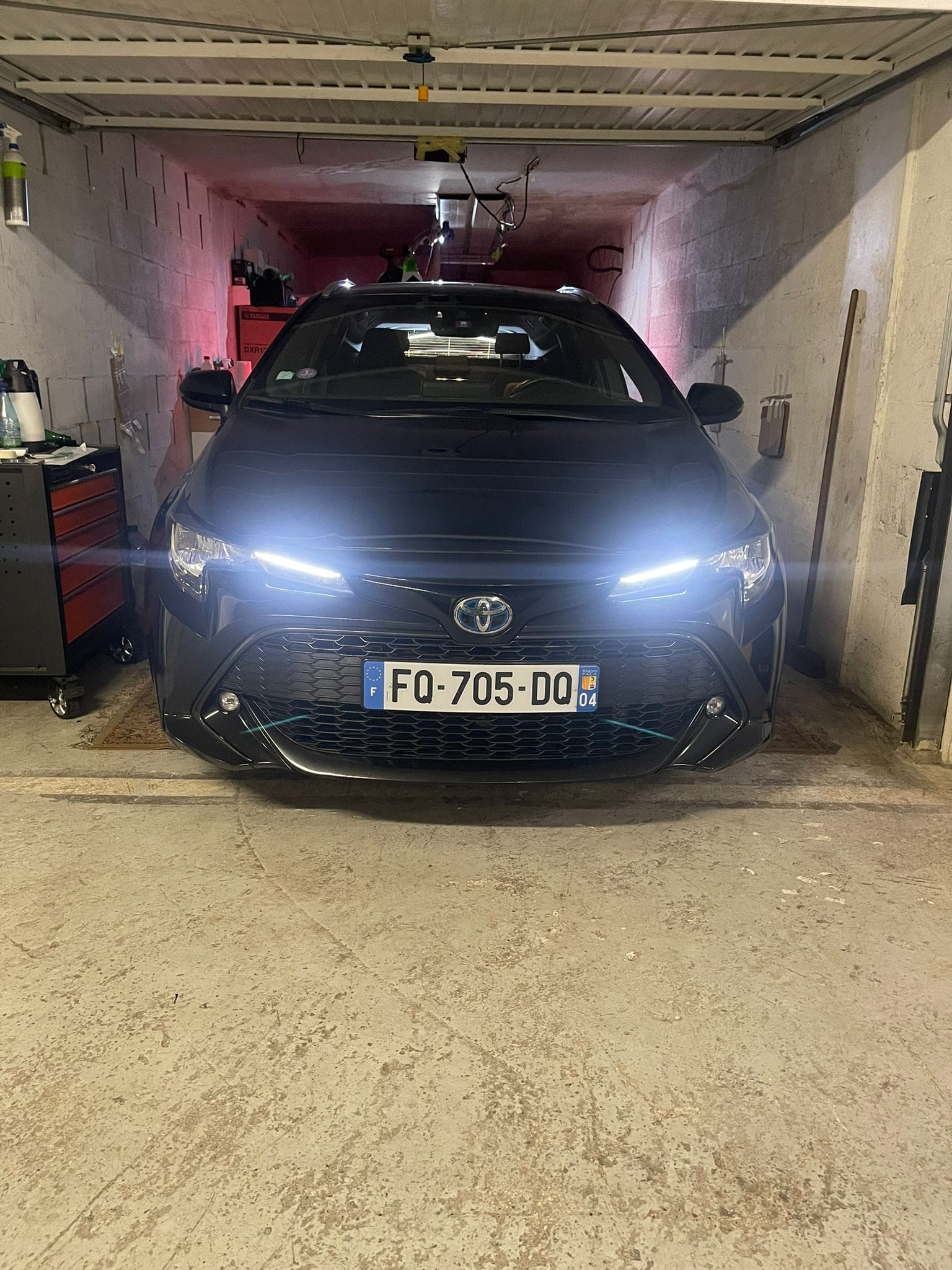 Toyota Corolla Hybride, 2021, Essence 95 / Électrique (hybride), automatique