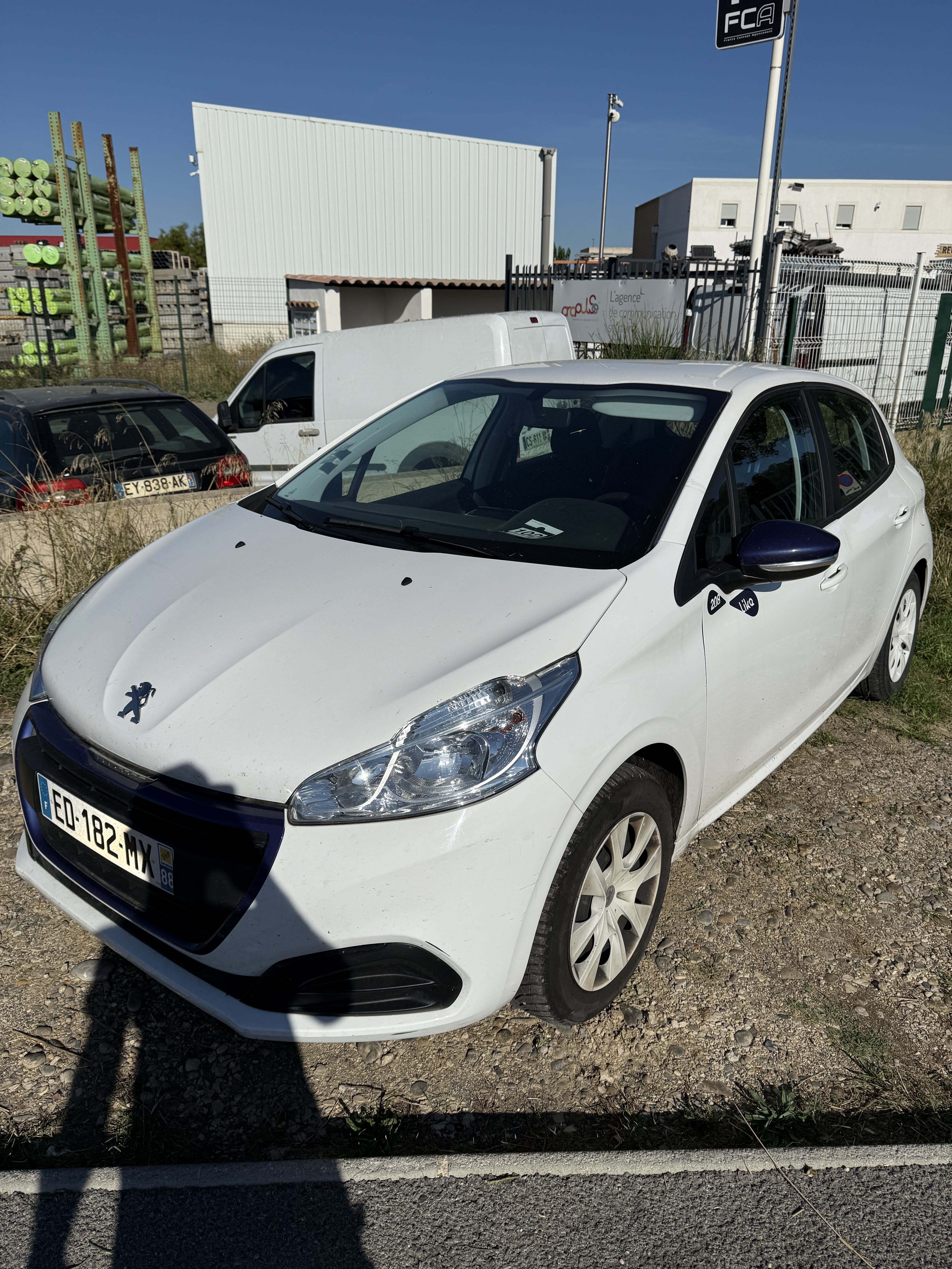 Peugeot 208, 2016, Essence 98