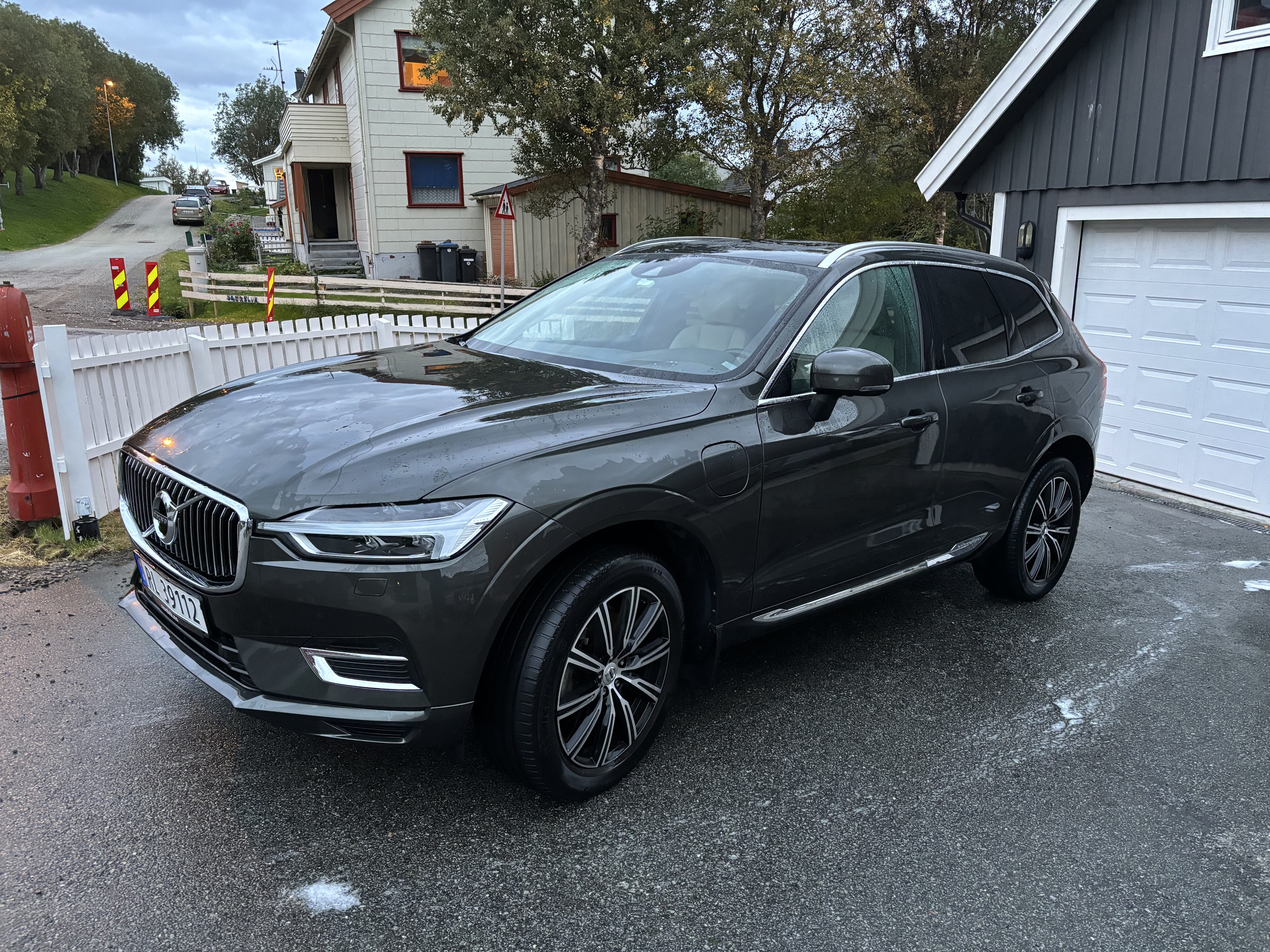 Volvo XC60, 2019, Blyfri 95 / Elektrisk (hybrid), automatisk