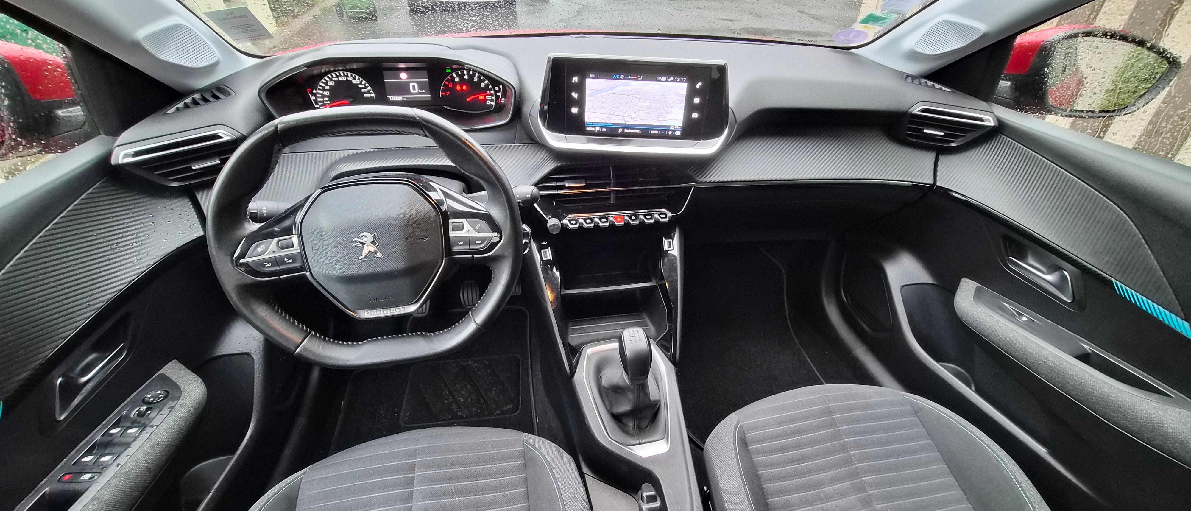 Peugeot 208 avec Régulateur de vitesse