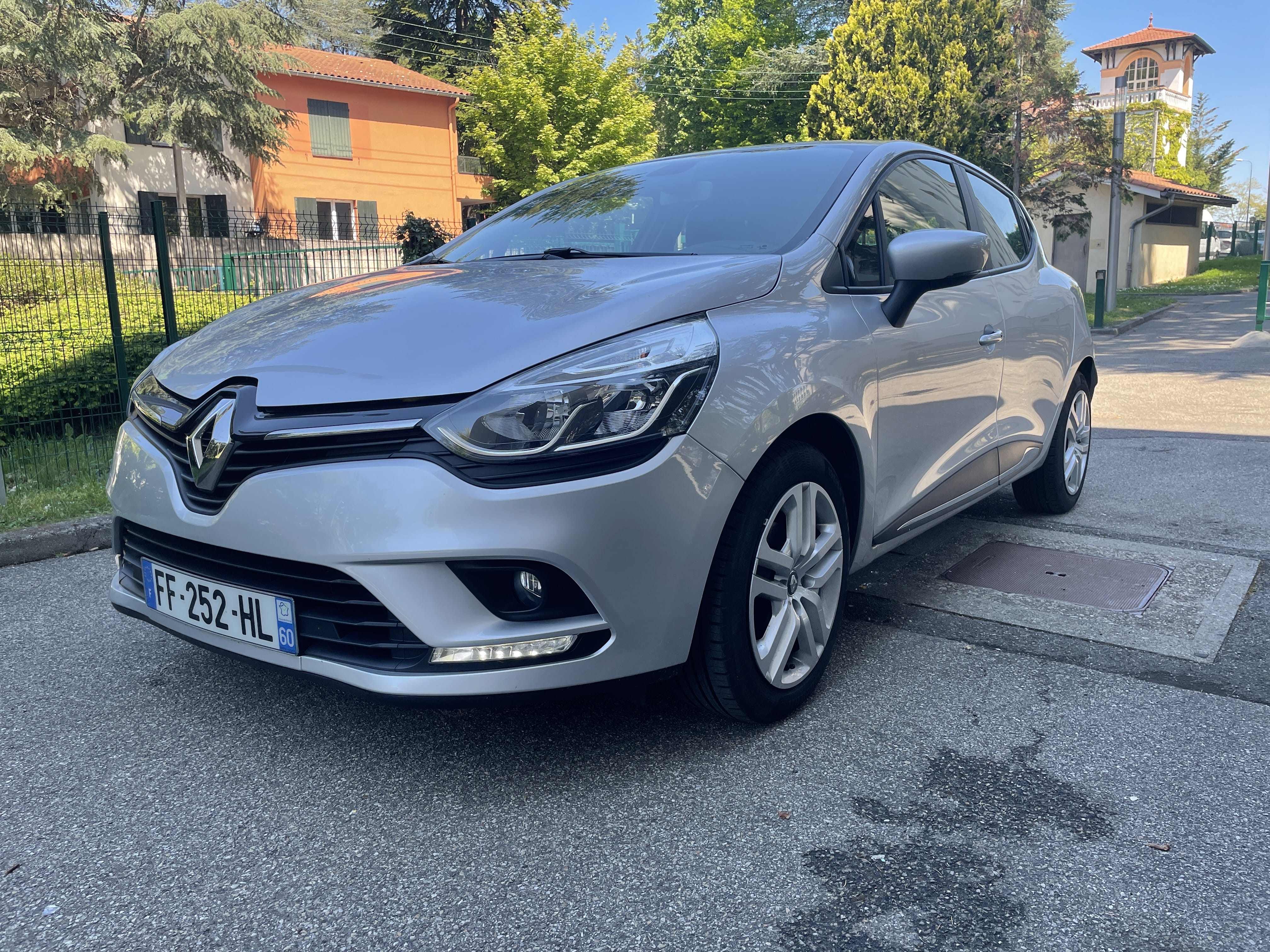Renault Clio FF252HL, 2019, Essence 98