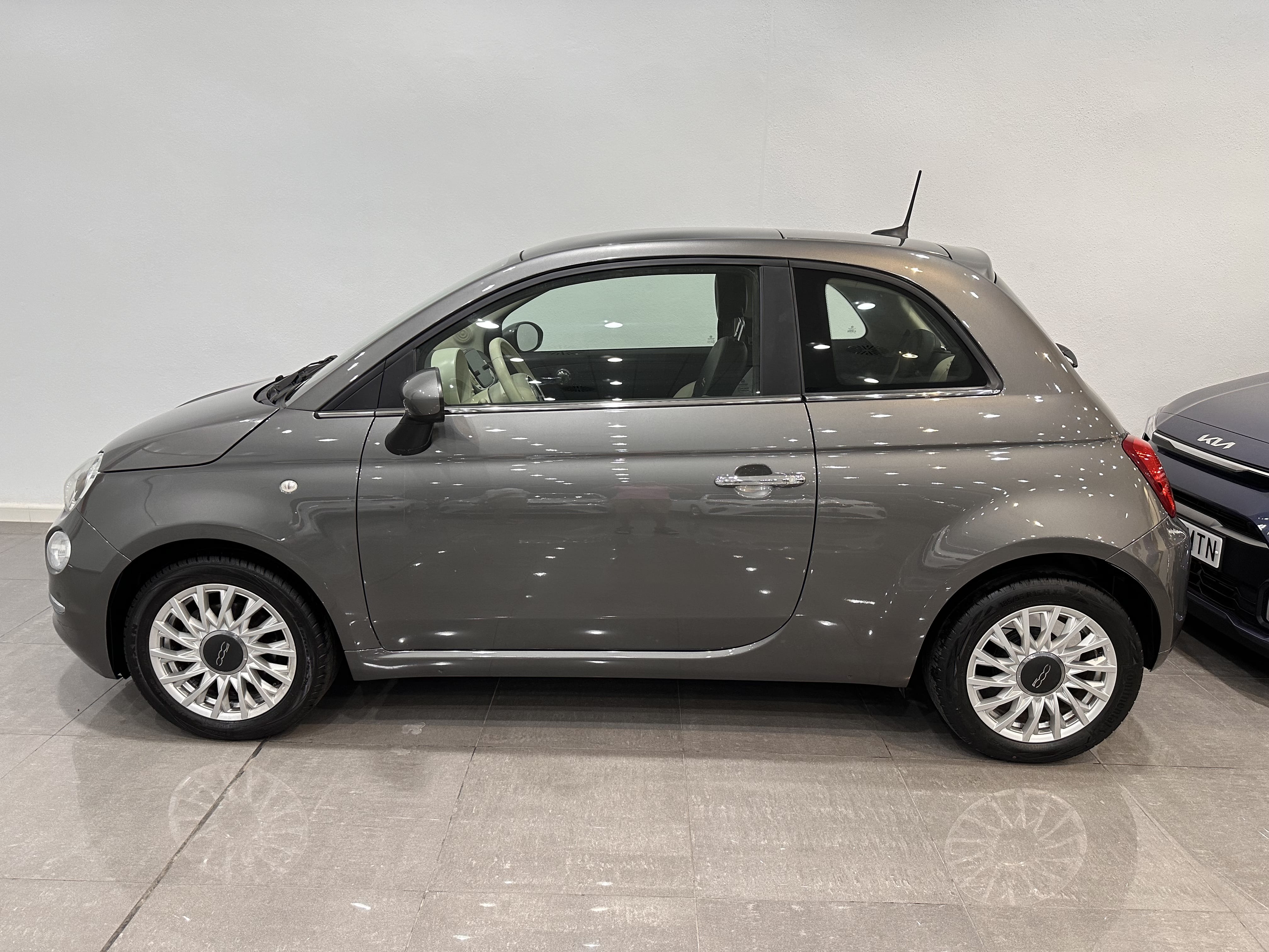 Fiat 500 con Dashcam