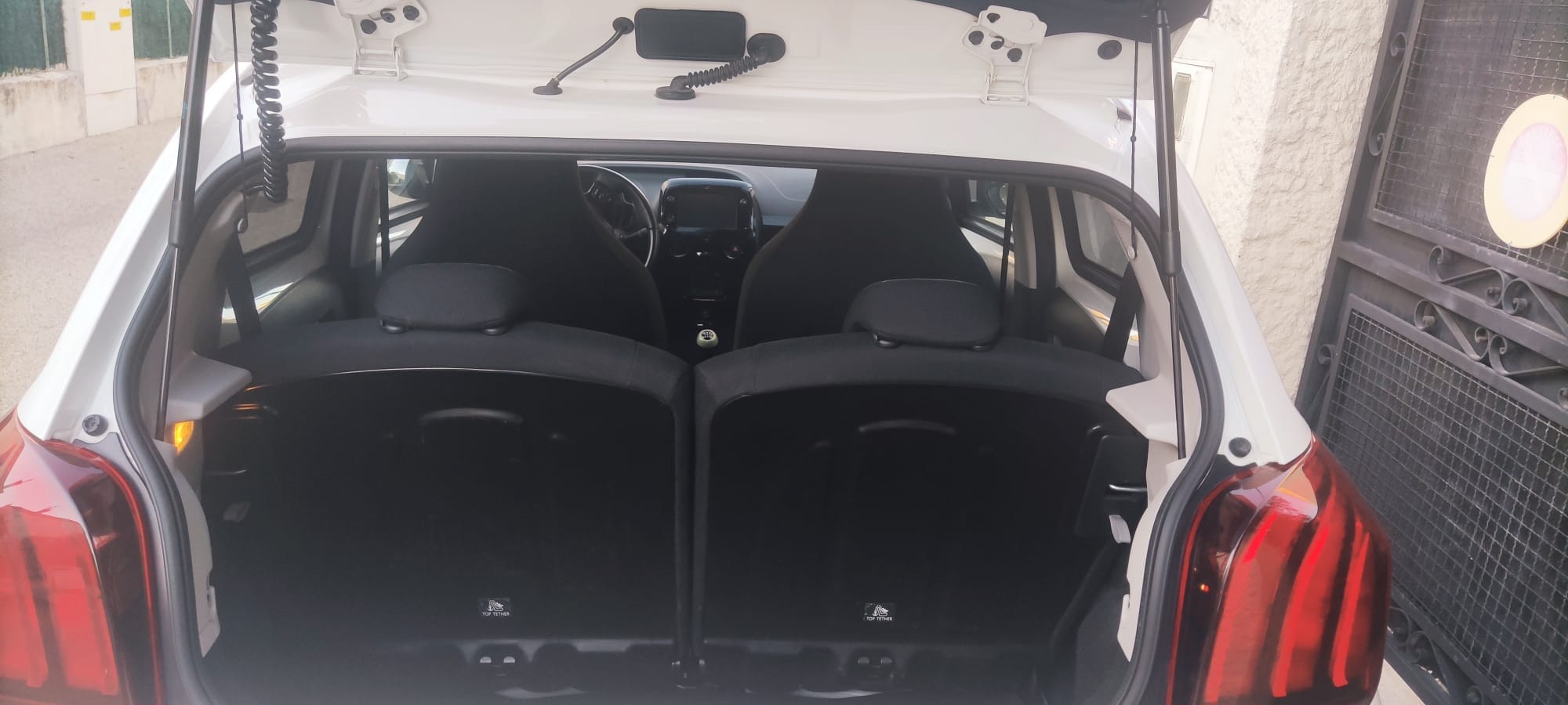 Peugeot 108 avec Apple CarPlay