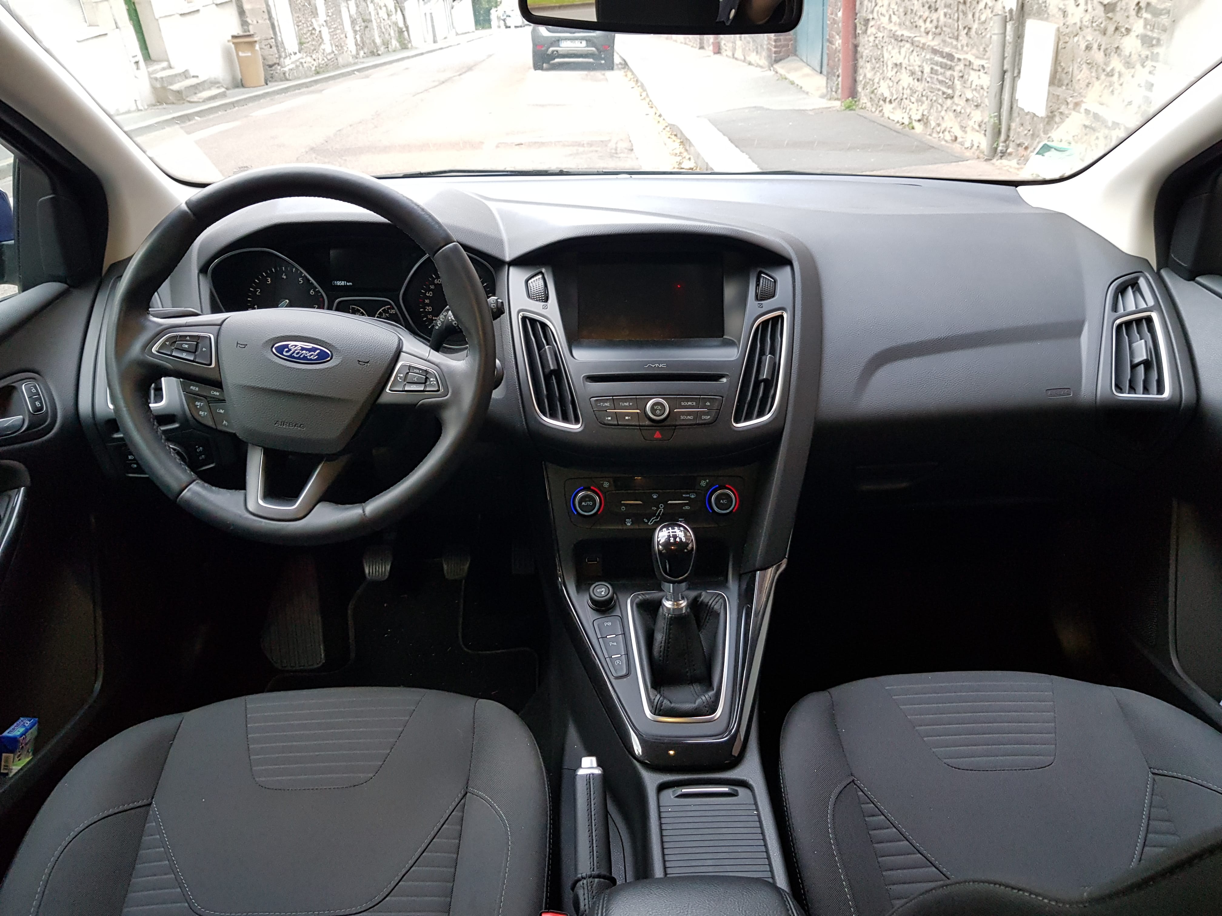 Ford Focus avec Régulateur de vitesse