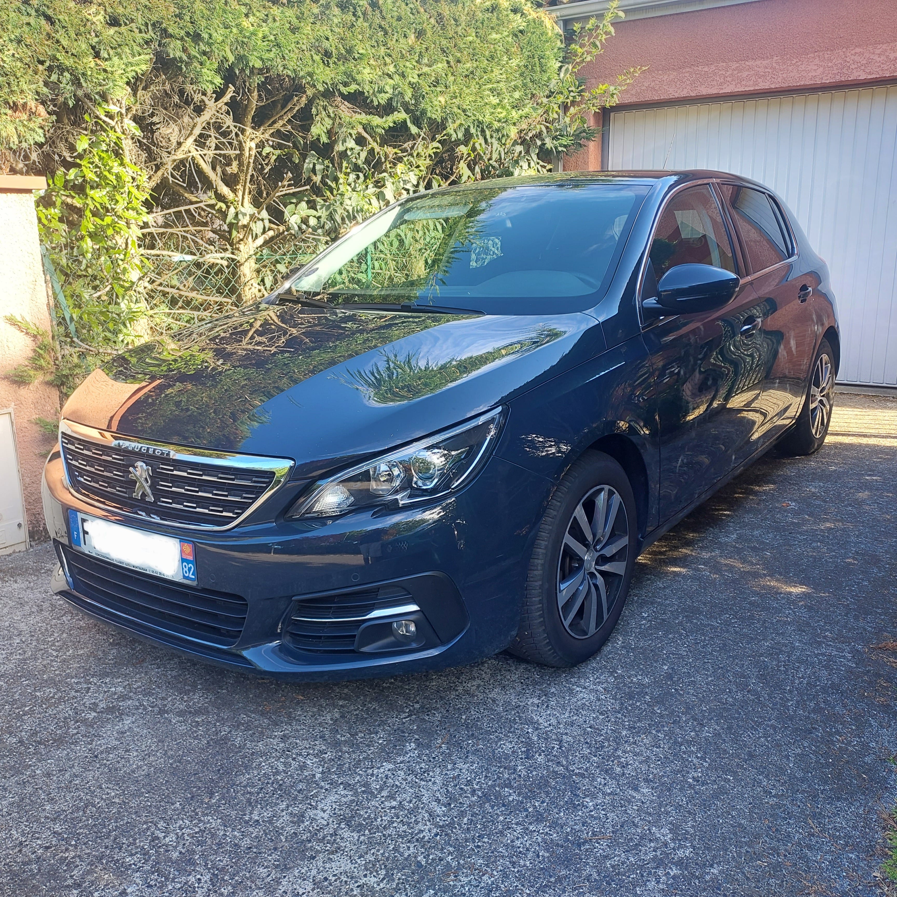 Peugeot 308 année 2020 Toutes options mit Apple CarPlay