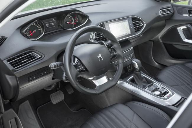 Peugeot 308 SW avec Régulateur de vitesse