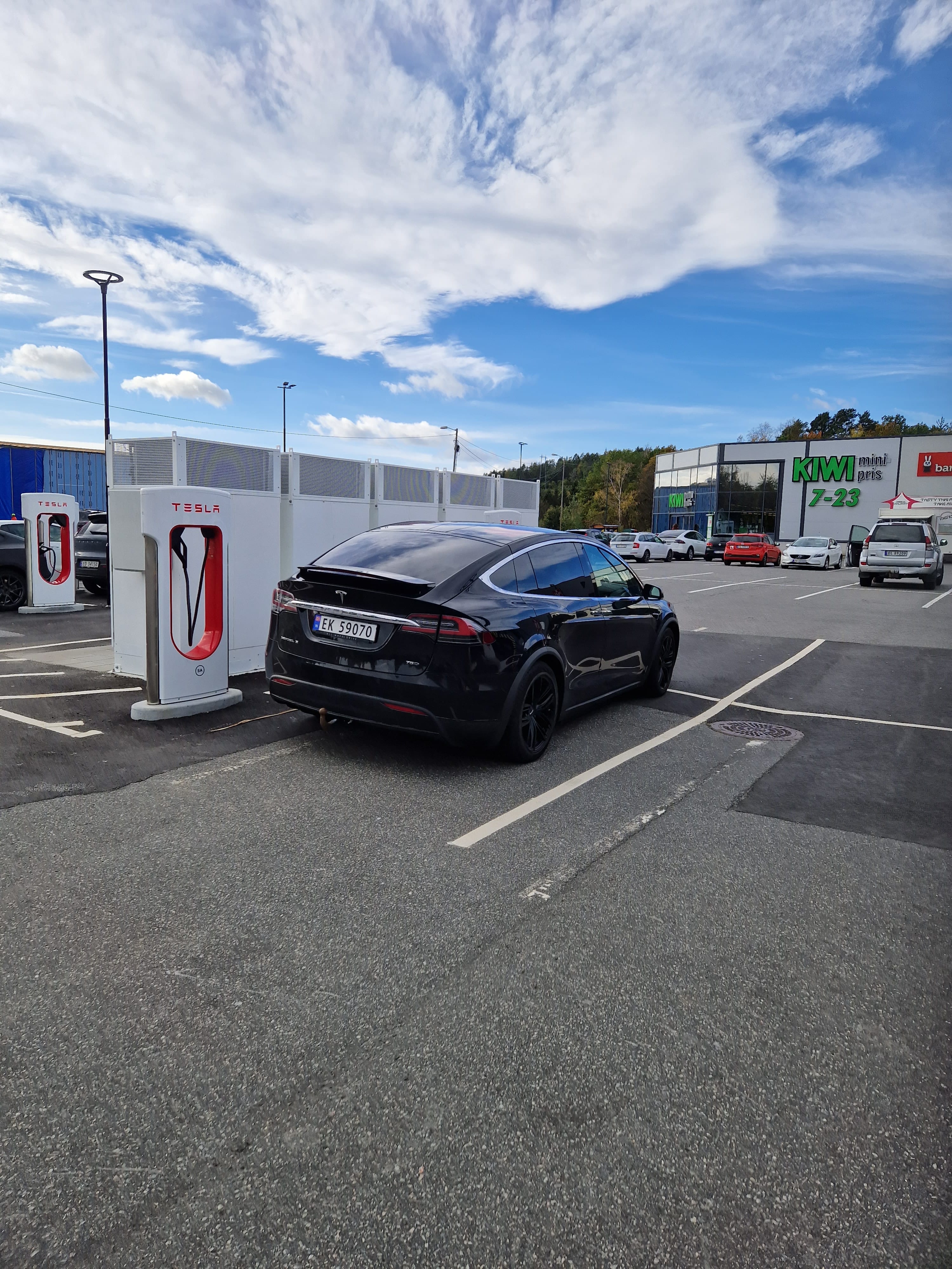 Tesla Model X 75D med Aircondition