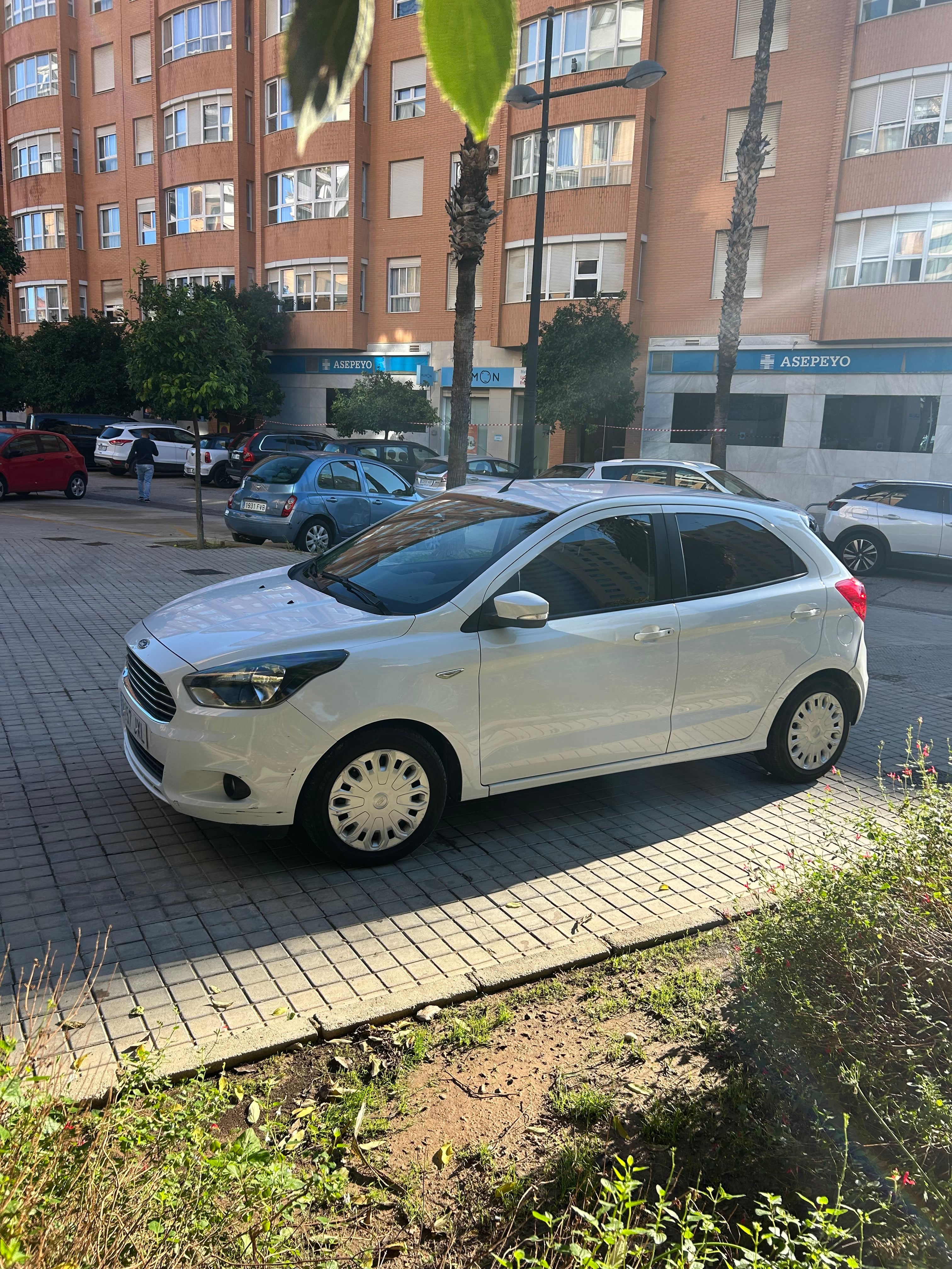 Ford KA+ with Air conditioning