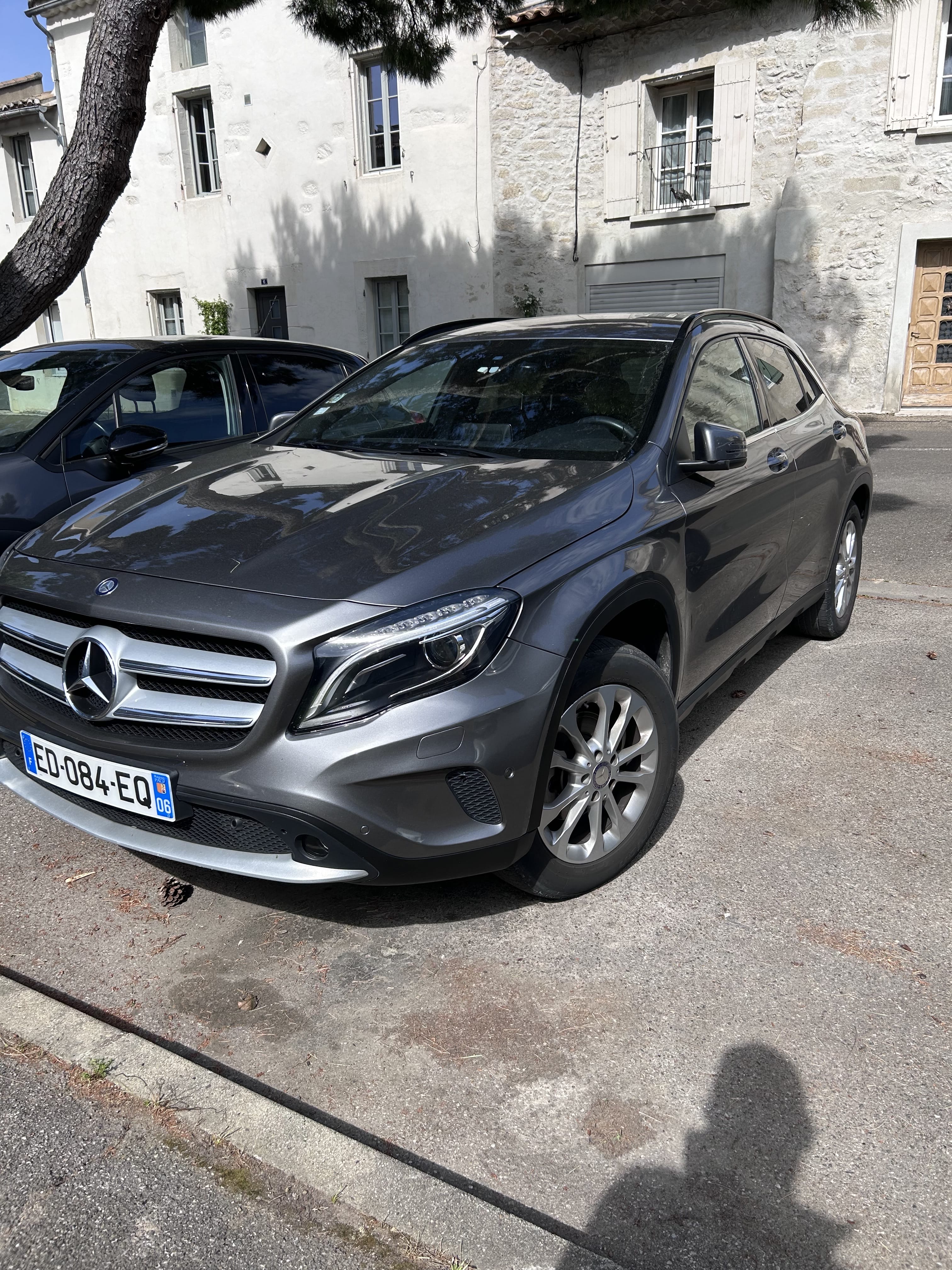 Mercedes-Benz GLA 200, 2016, Essence 95, automatique