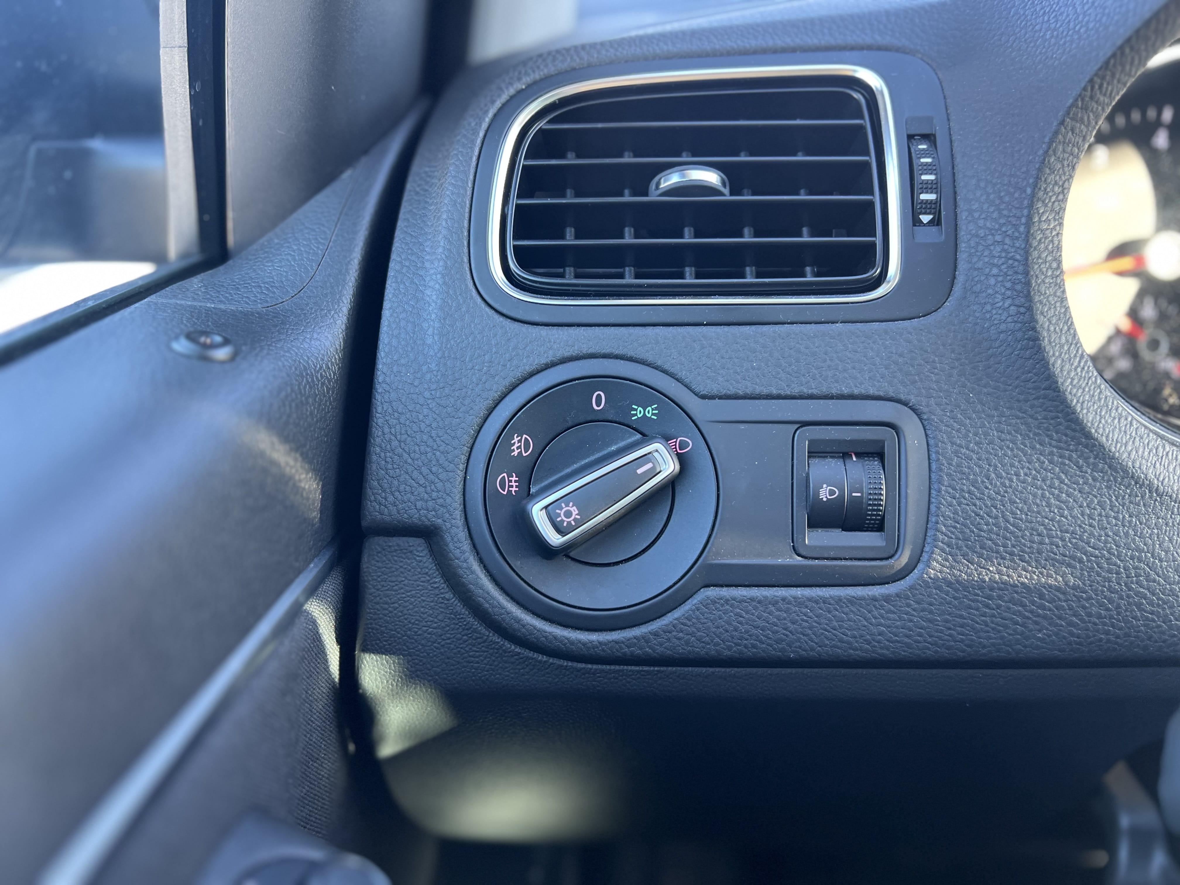 Volkswagen Polo R-Line 1.0 MPI
