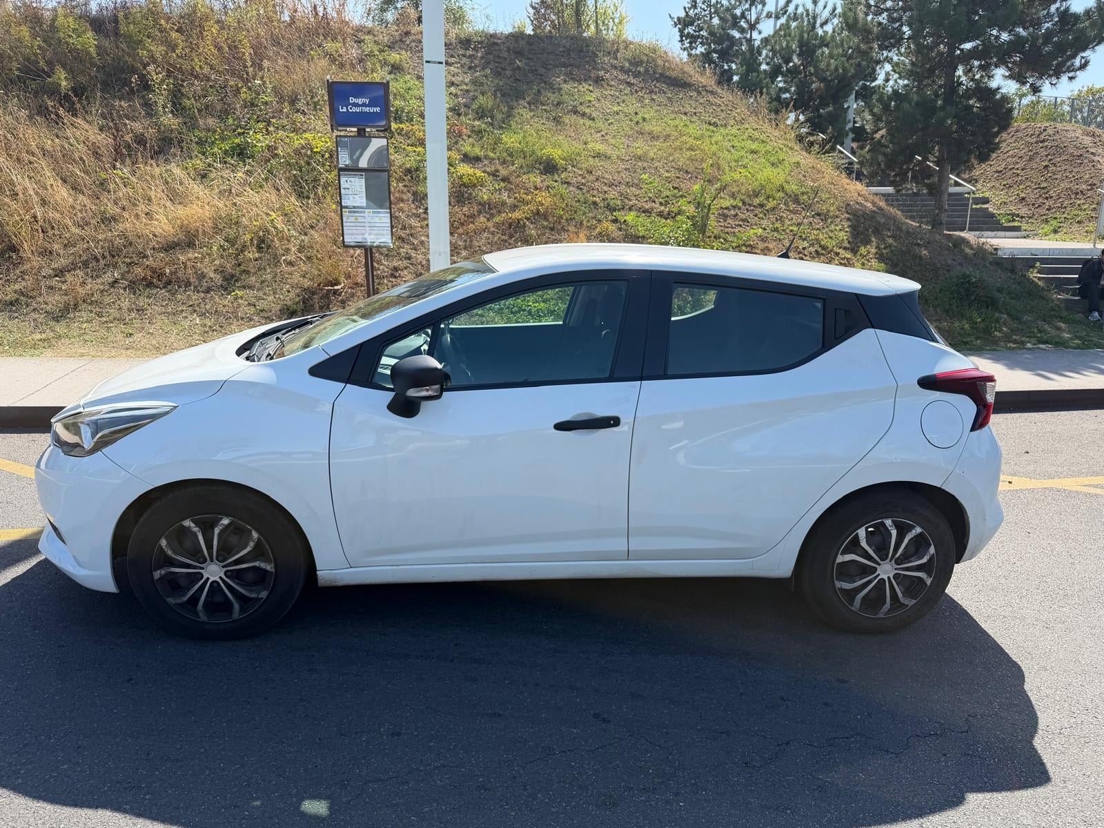 Nissan Micra avec Climatisation