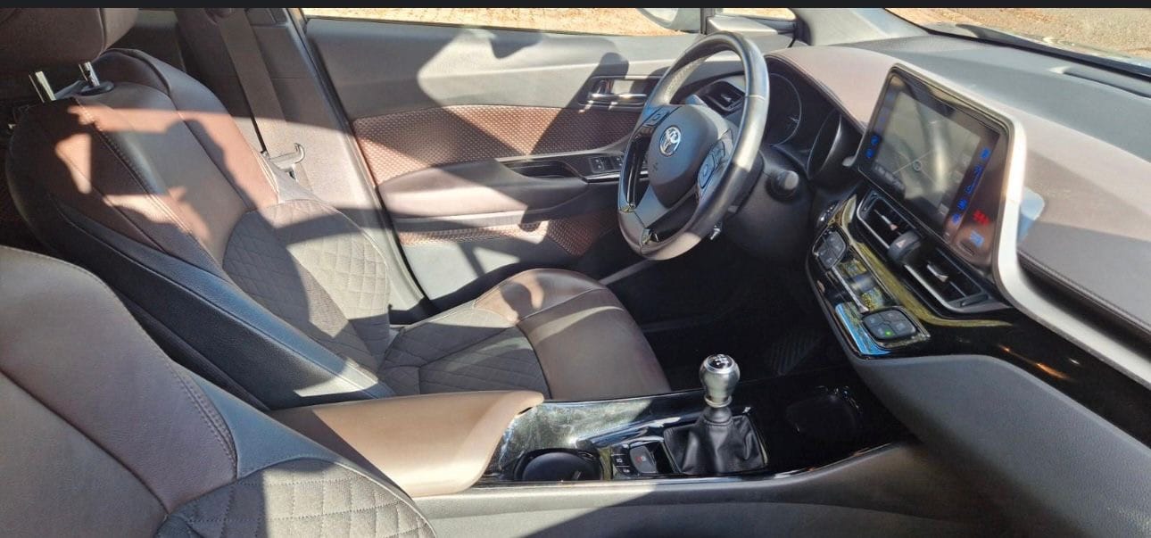 Toyota C-HR Essence avec Siège bébé