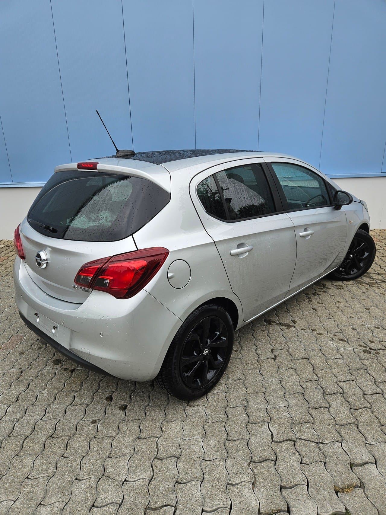 Opel Corsa 1.4 Black Edition avec Régulateur de vitesse