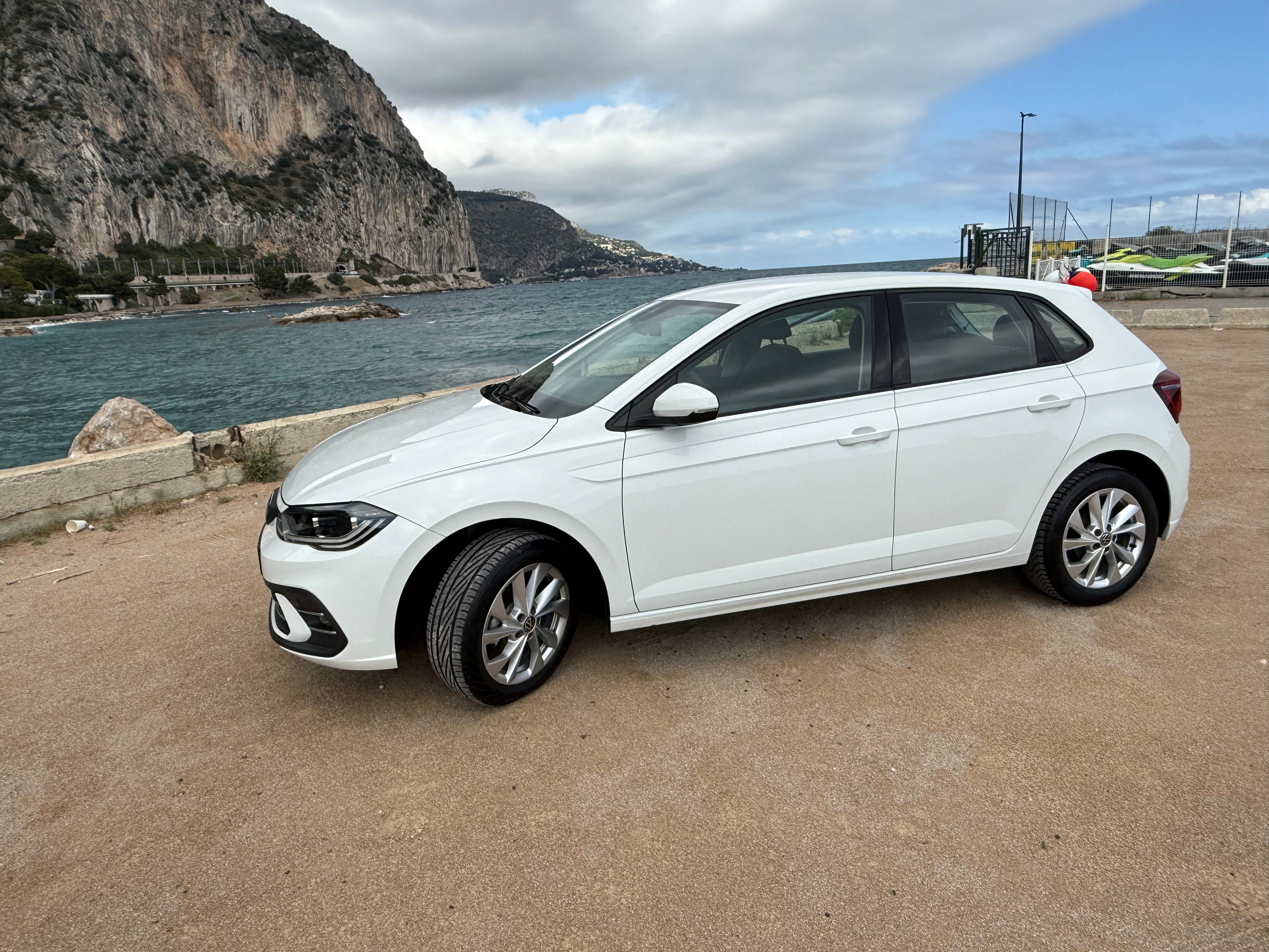Volkswagen Polo with Air conditioning
