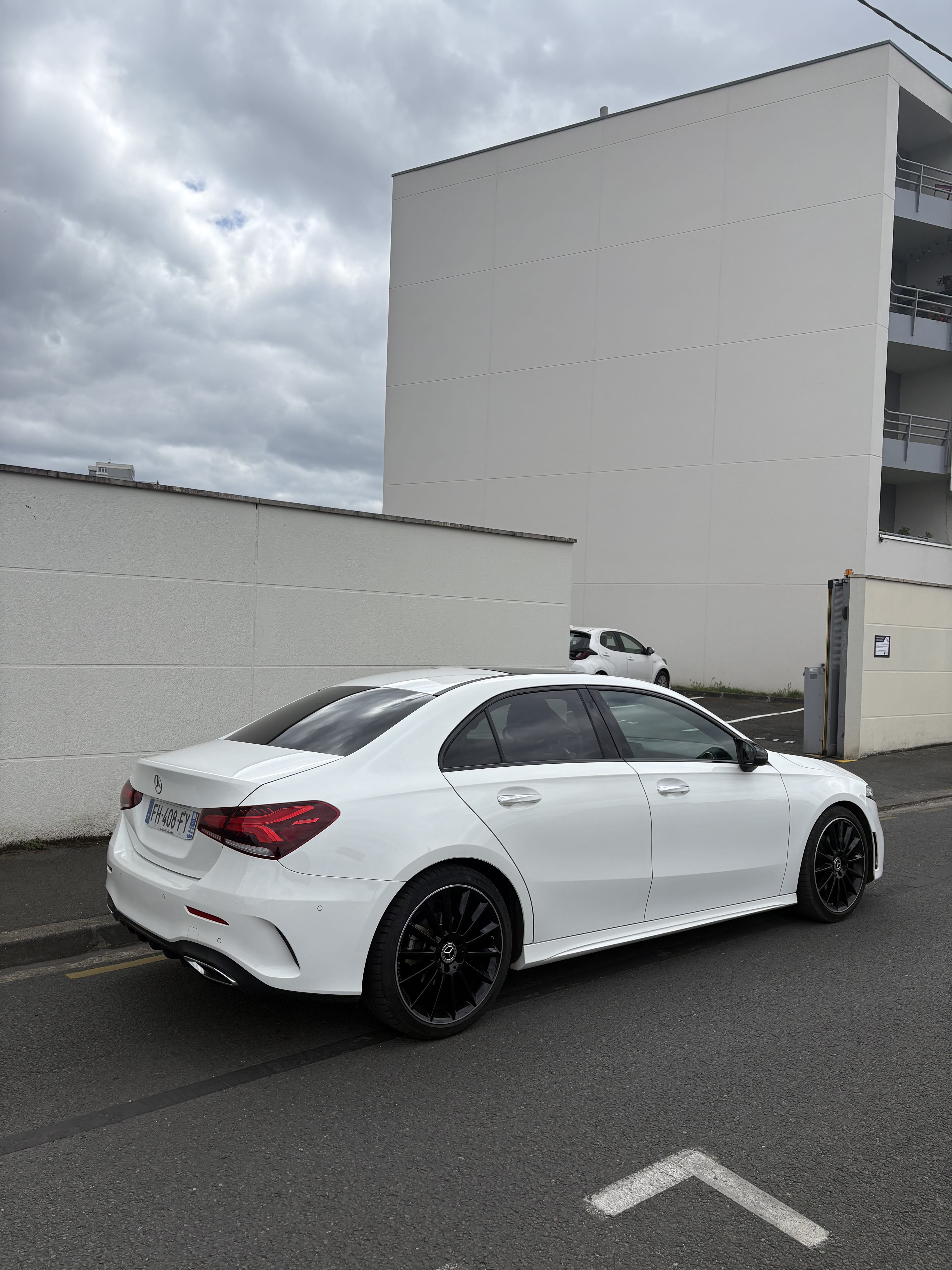Mercedes-Benz Classe A 180 avec GPS