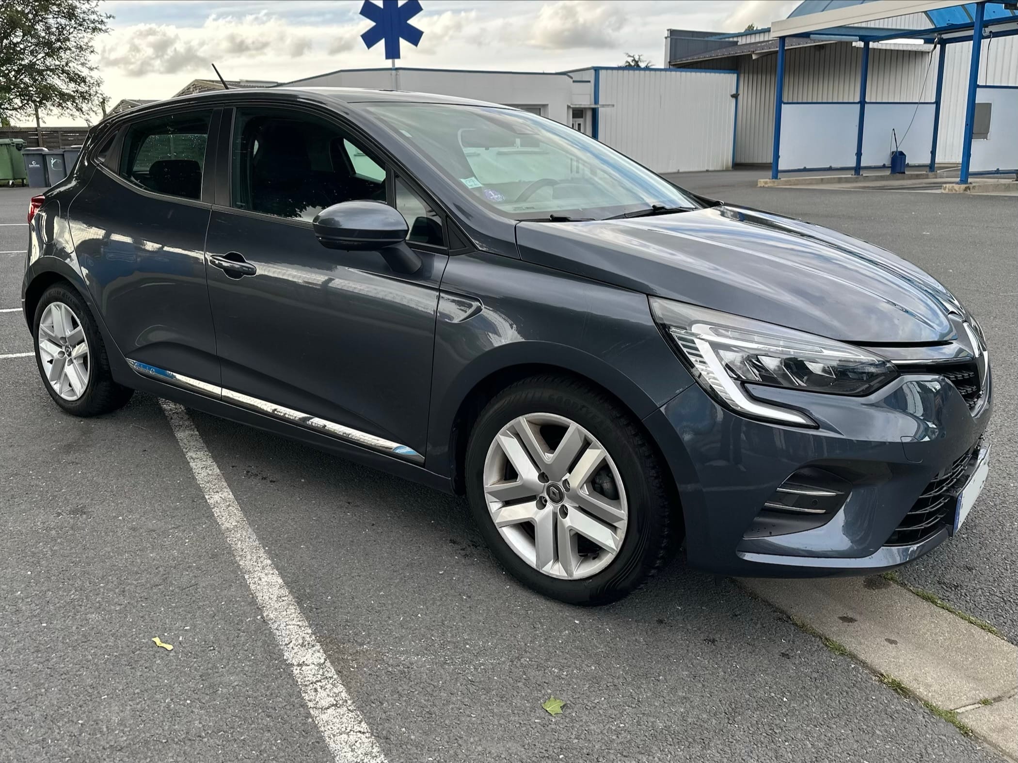 Renault Clio avec Climatisation