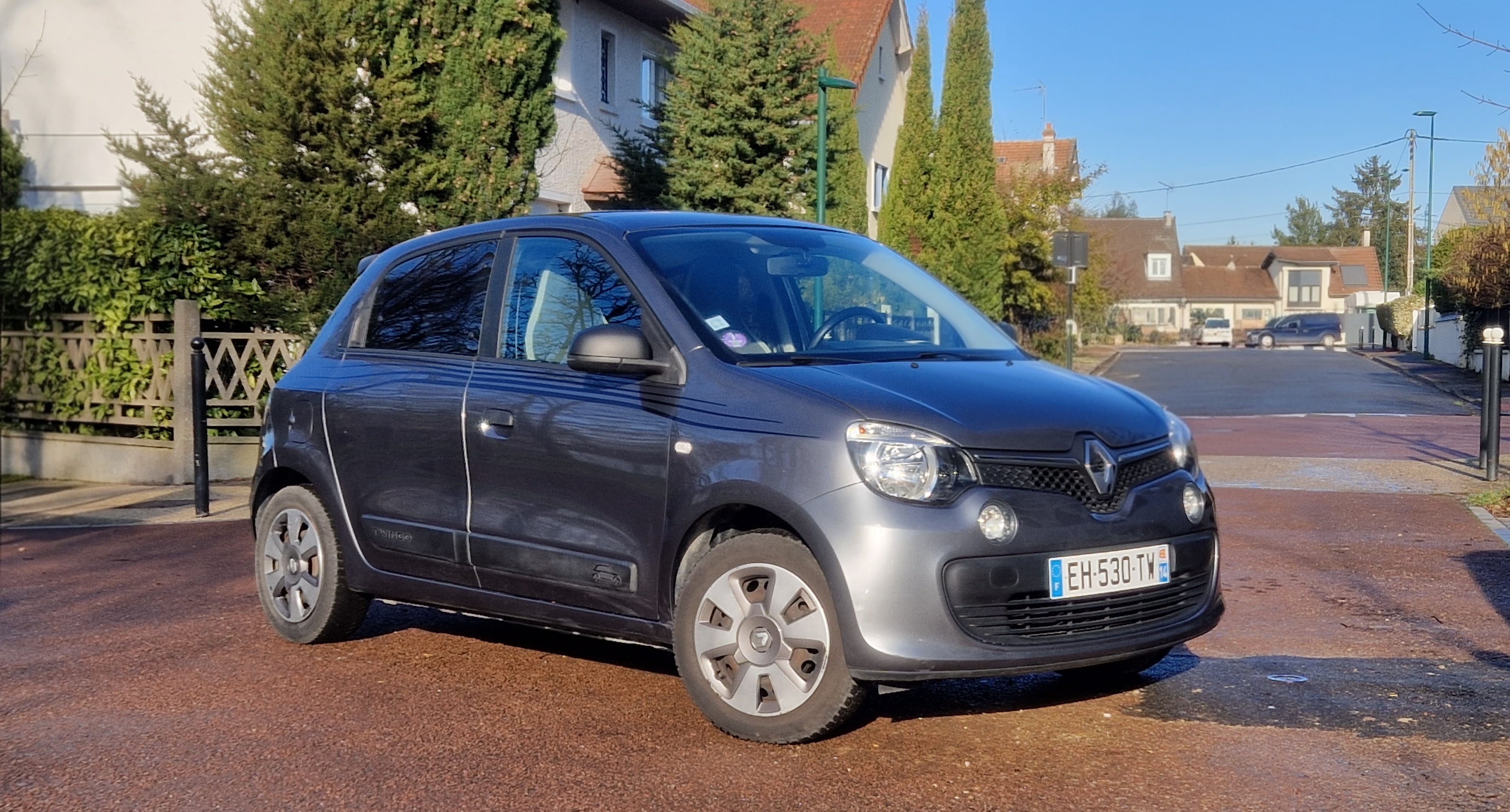 Renault Twingo III, 2016, Essence 98